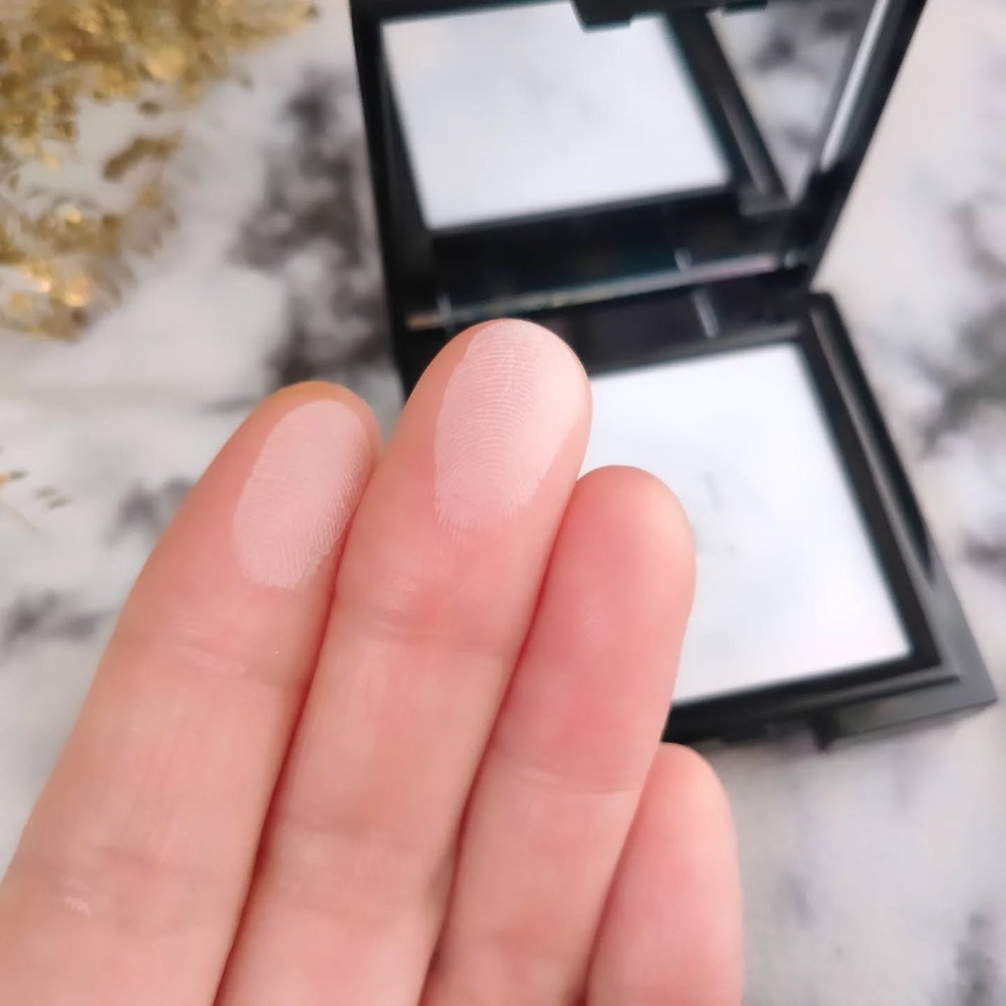 トランスルーシェント ブルーリング セッティング パウダー/PERFECT DIARY/プレストパウダーを使ったクチコミ(5枚目)