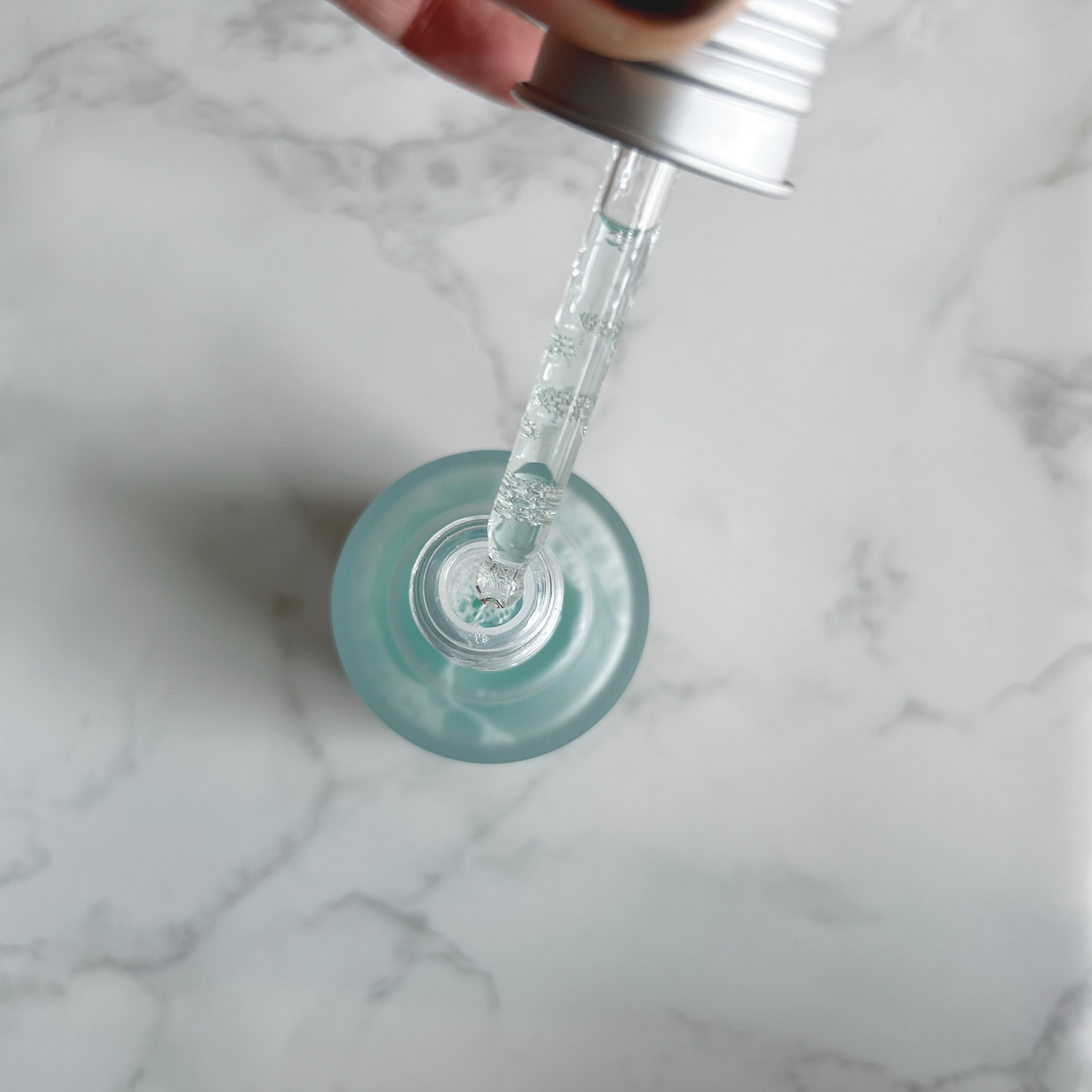 PDRNヒアルロン酸カプセル100セラム/Anua/美容液を使ったクチコミ（2枚目）