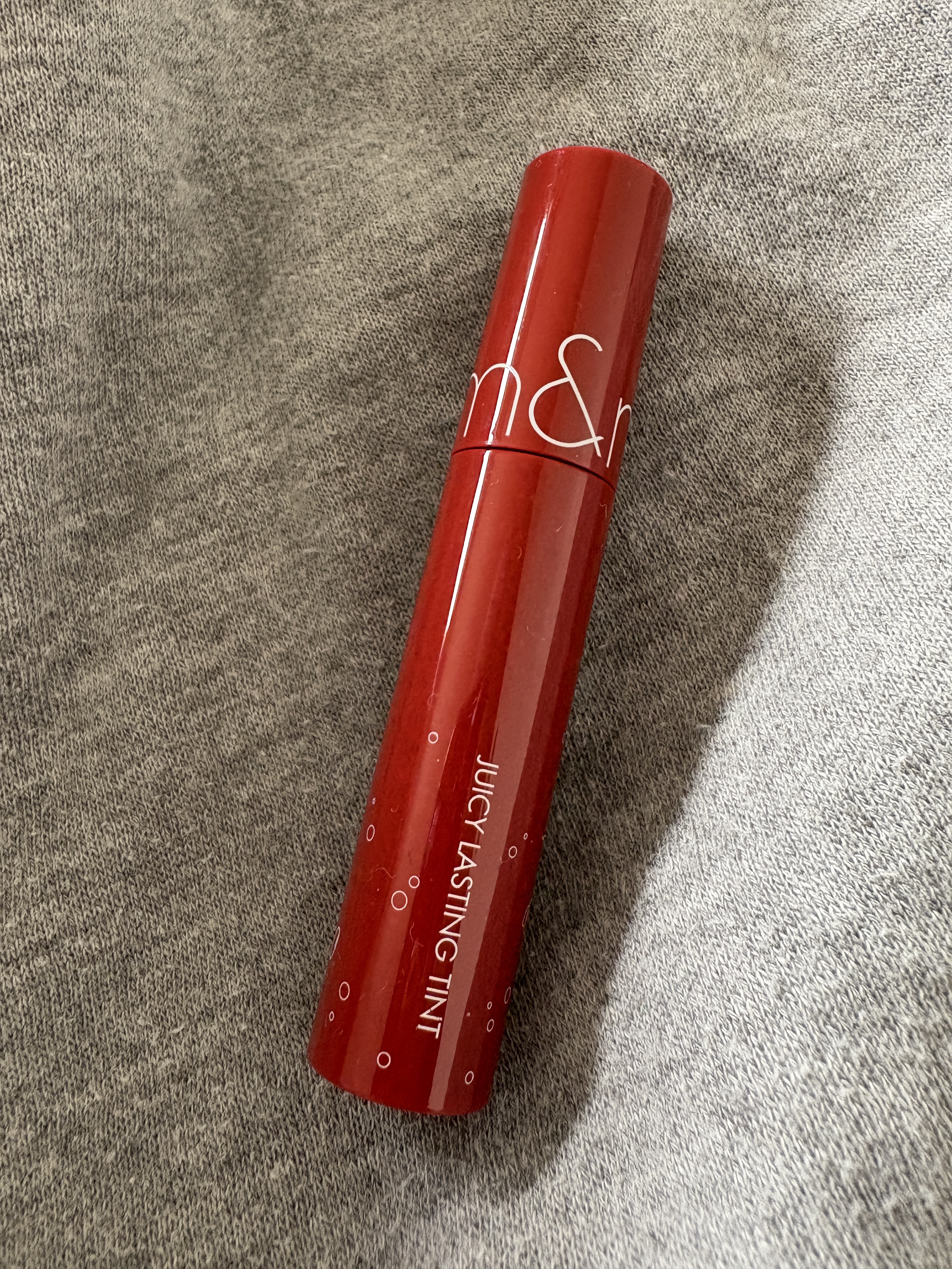 ジューシーラスティングティント/rom&nd/リップティントを使ったクチコミ（1枚目）