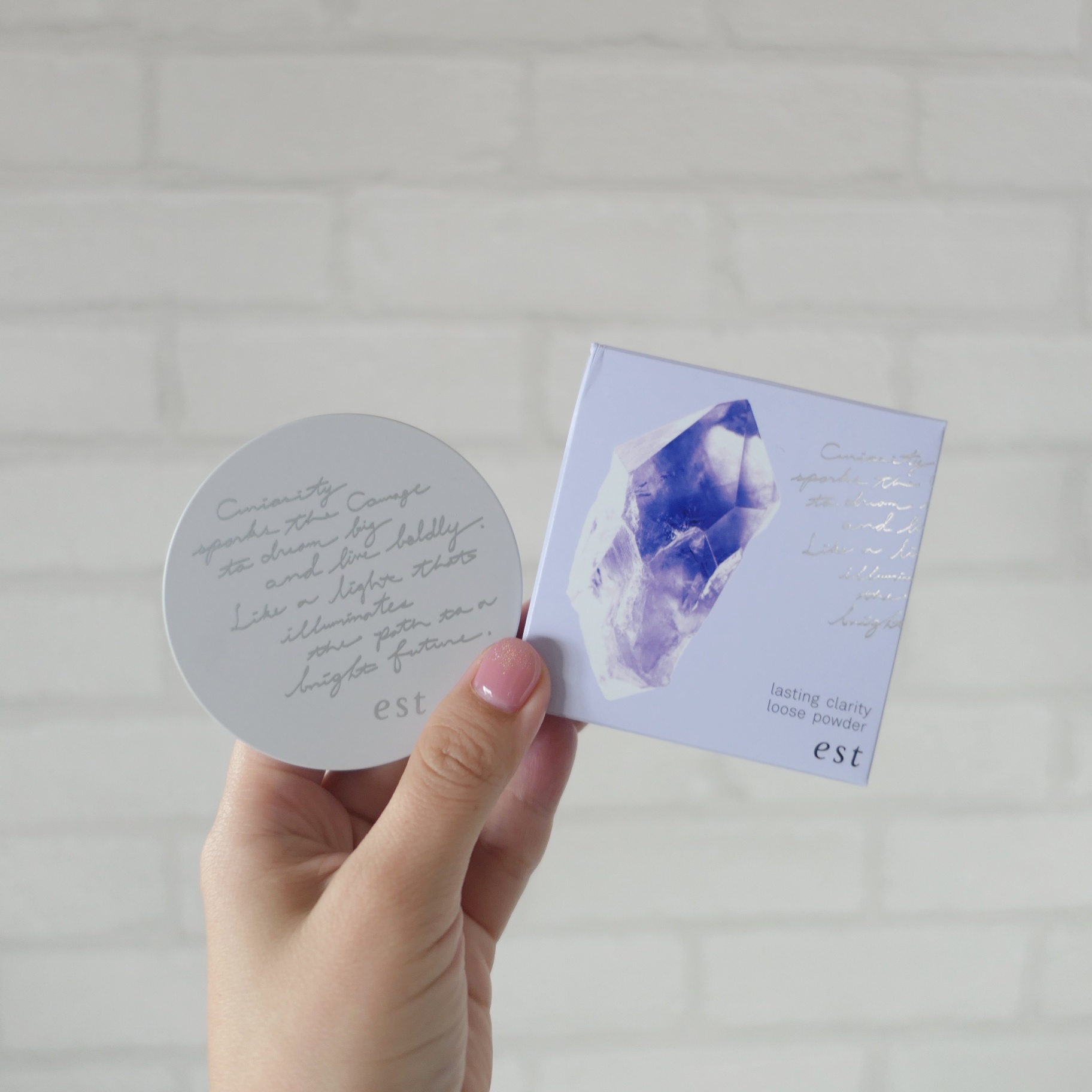 ラスティング クラリティ ルースパウダー 2025年版/est/ルースパウダーを使ったクチコミ（2枚目）