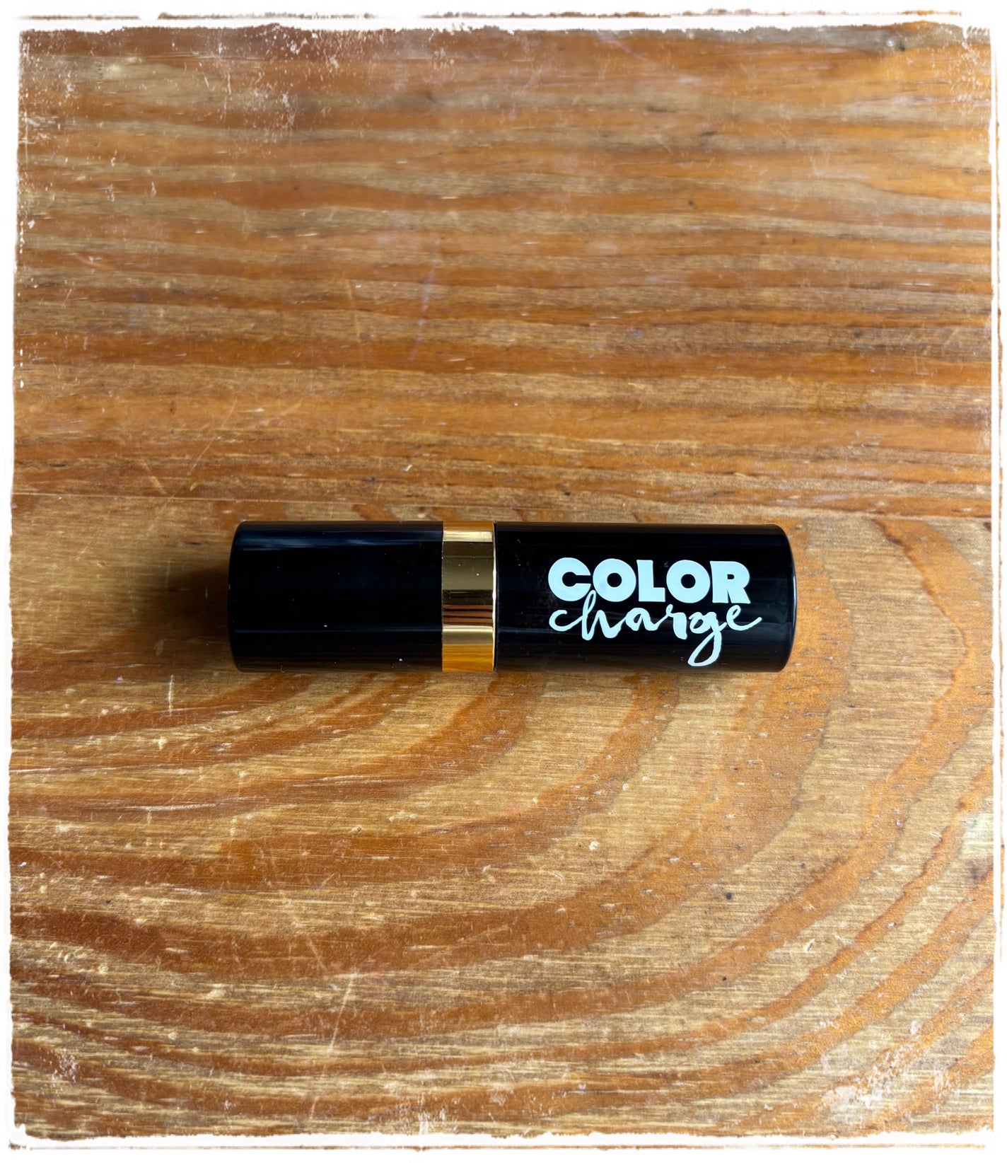 ERIKA on LIPS 「廃盤されていますが、記録用に🙇🏻♀️レブロンスーパーラストラ..」(1枚目)