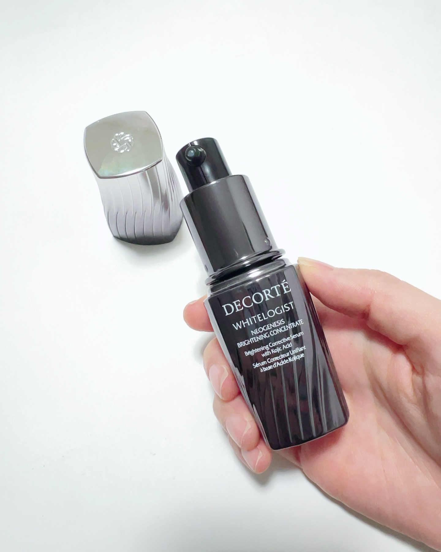 ホワイトロジスト　ネオジェネシス　ブライトニング コンセントレイト/DECORTÉ/美容液を使ったクチコミ（2枚目）