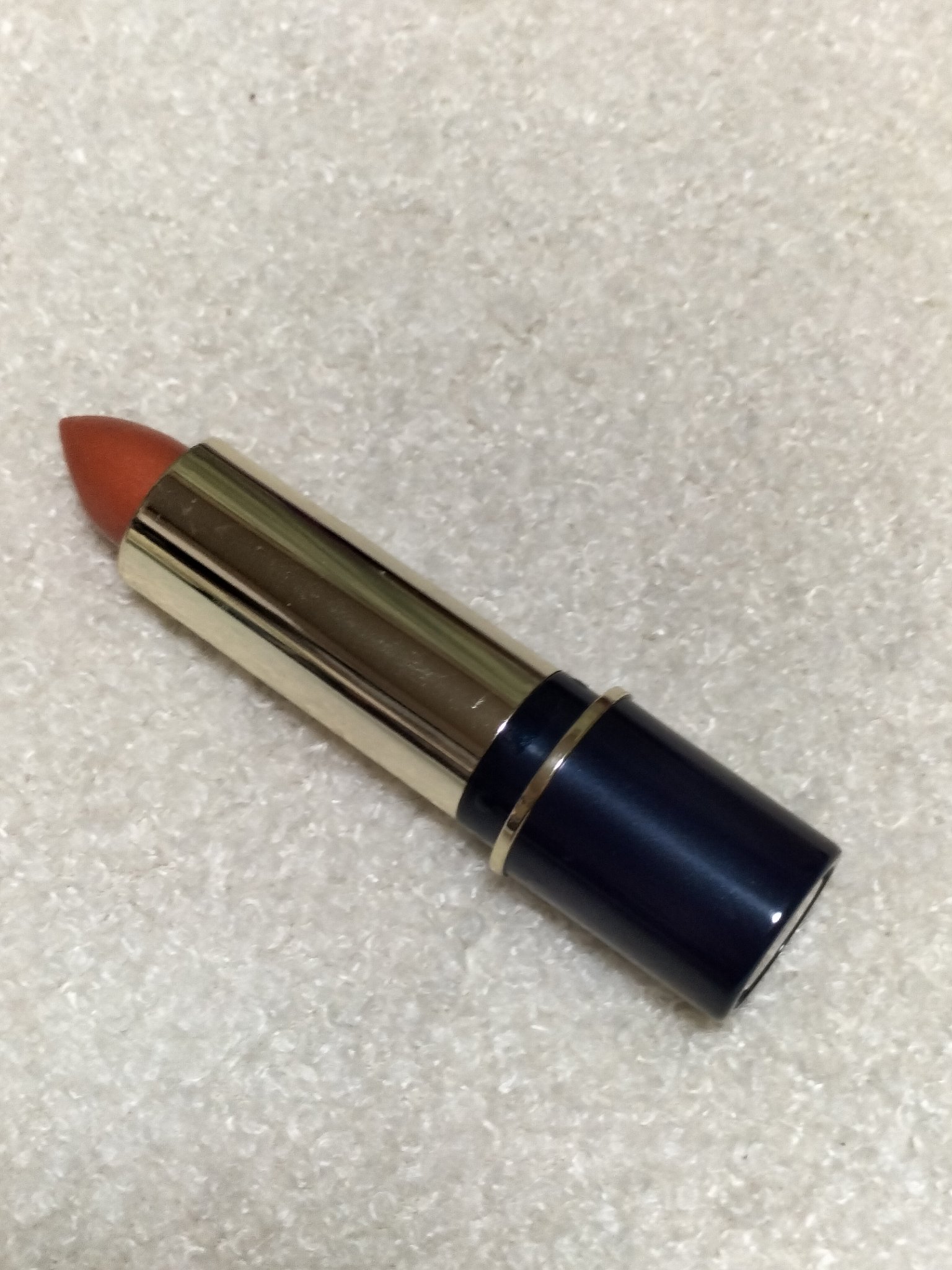 クリーミィラスティングリップA/media/口紅を使ったクチコミ（2枚目）