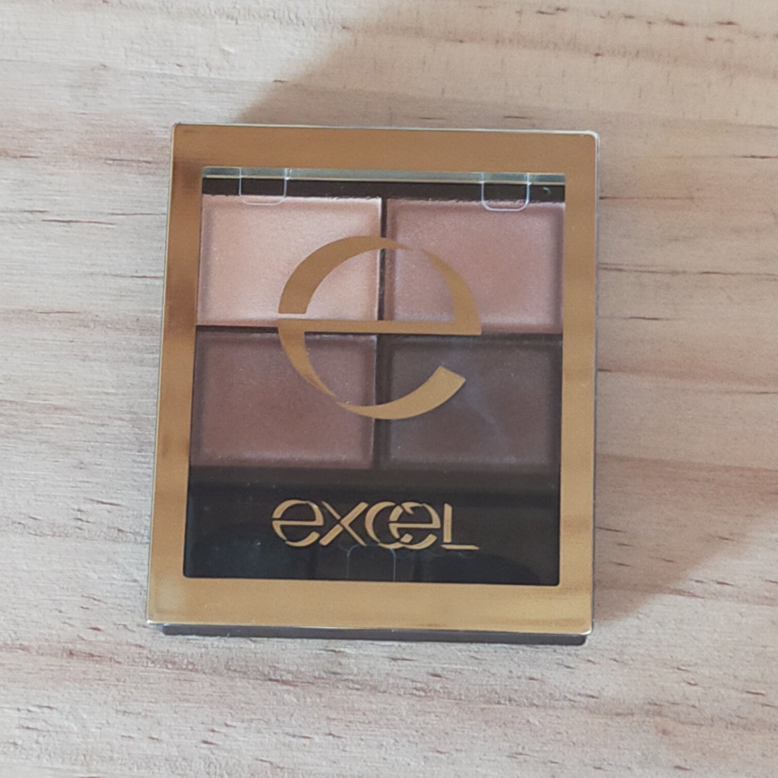 スキニーリッチシャドウ/excel/アイシャドウパレットを使ったクチコミ（1枚目）