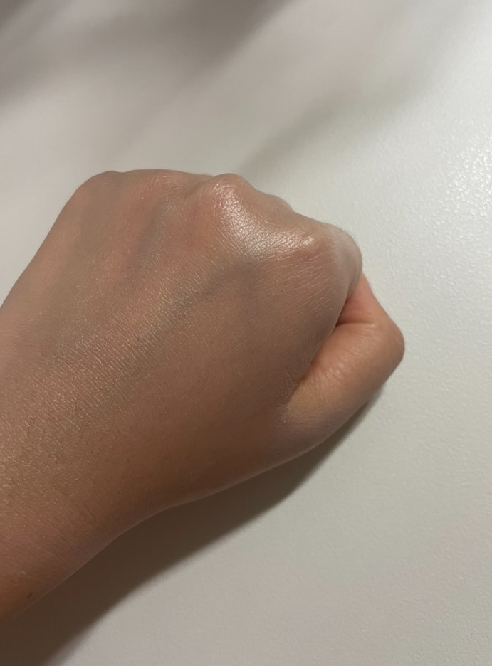 ホワイト トーンアップ ボディ セラム/9Wishes/ボディローションを使ったクチコミ（3枚目）