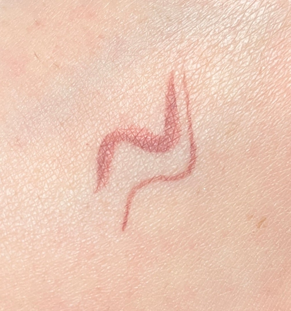 スキルレスライナー/LUMIURGLAS/リキッドアイライナーを使ったクチコミ(3枚目)