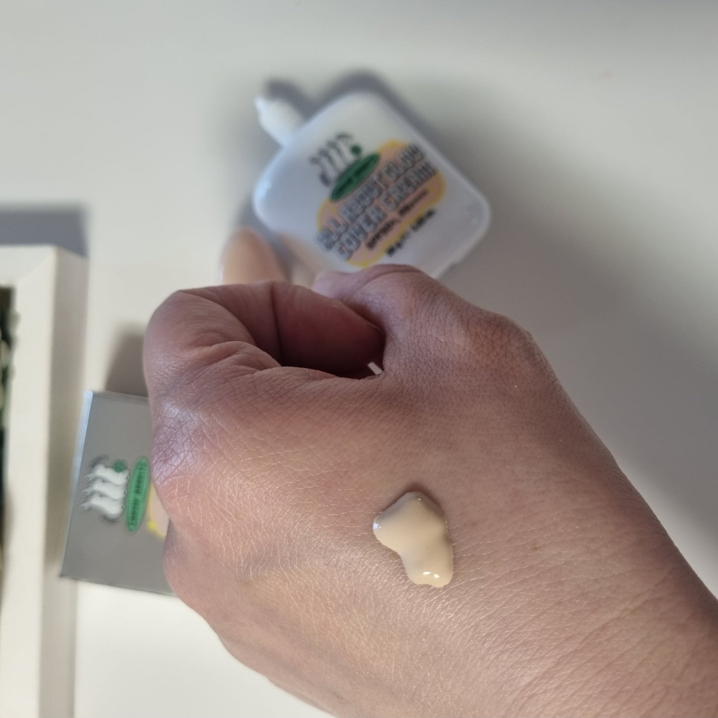 オールアバウトグロウカバークリーム/CHASIN'RABBITS/日焼け止めクリームを使ったクチコミ(2枚目)