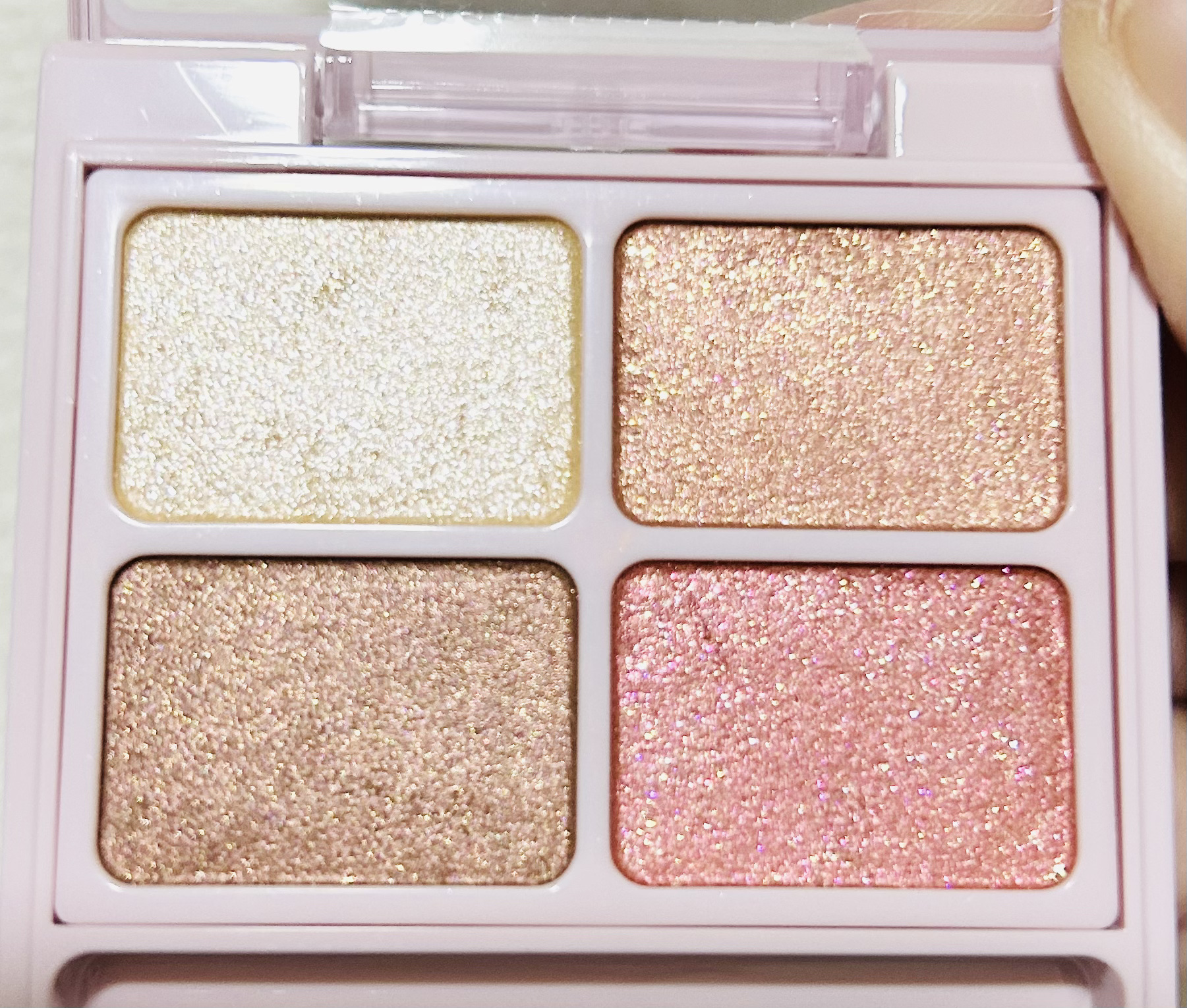 デイジードール アイカラー パレット/DAISY DOLL by MARY QUANT/アイシャドウパレットを使ったクチコミ（3枚目）