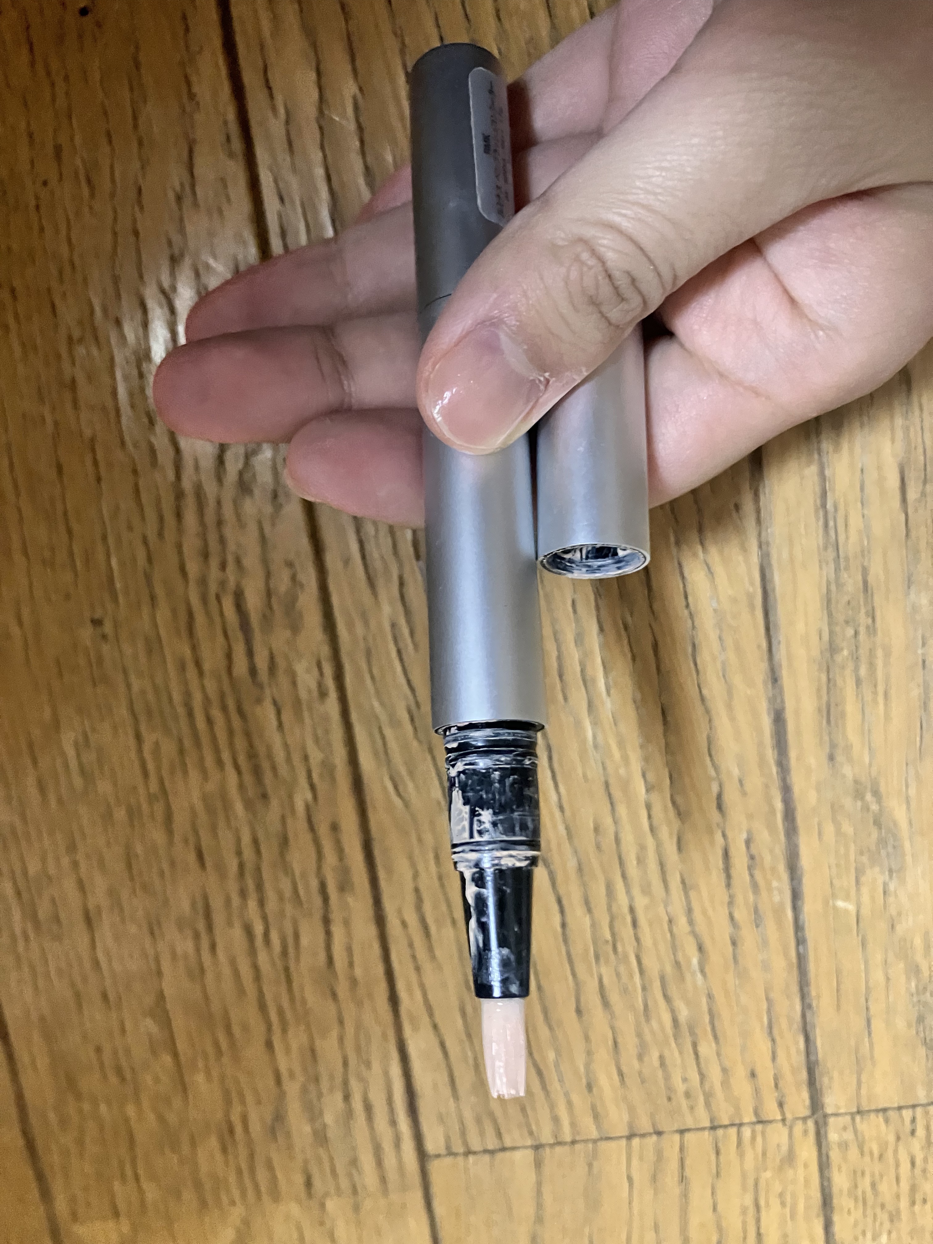 ルミナス ペンブラッシュコンシーラー/RMK/リキッドコンシーラーを使ったクチコミ（1枚目）