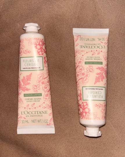 L'OCCITANE ホワイトマスカットチェリーブロッサム ハンドクリームのクチコミ「♡L'OCCITANE
ホワイトマスカットチェリーブロッサム ハンドクリーム 限定
この春限.....」(1枚目)