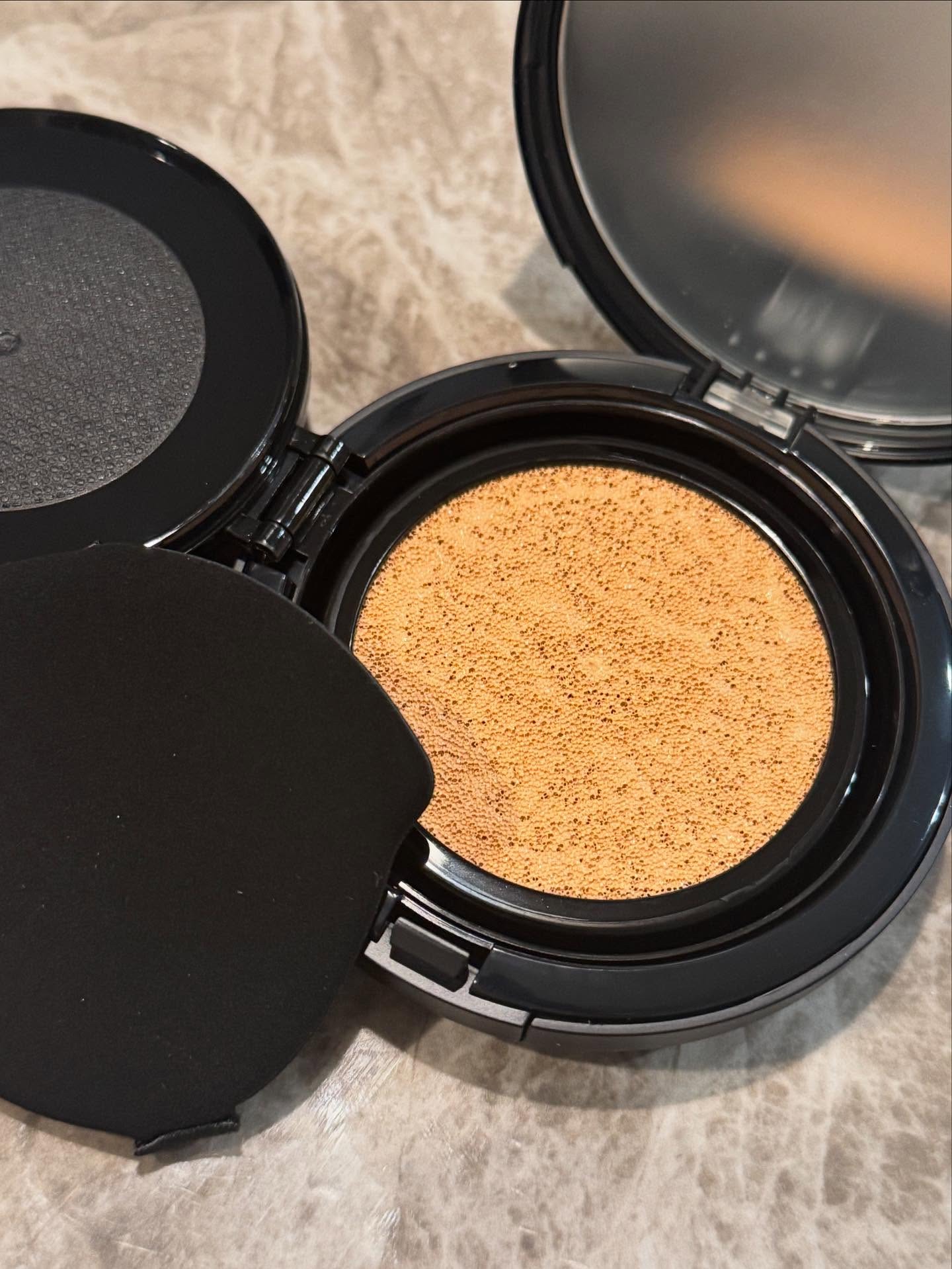 レブロン カラーステイ ロングウェア UV クッション ファンデーション/REVLON/クッションファンデーションを使ったクチコミ（3枚目）