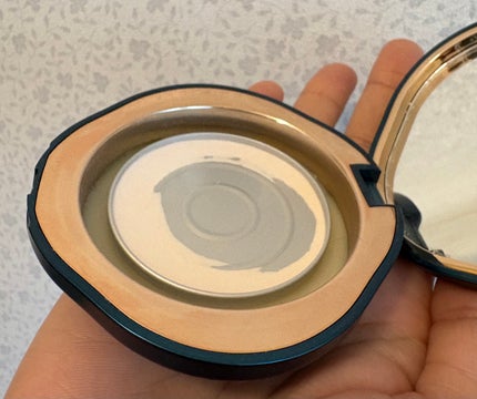 玉女桃花絹糸 プレストフェイスパウダー/花西子/プレストパウダーを使ったクチコミ(2枚目)