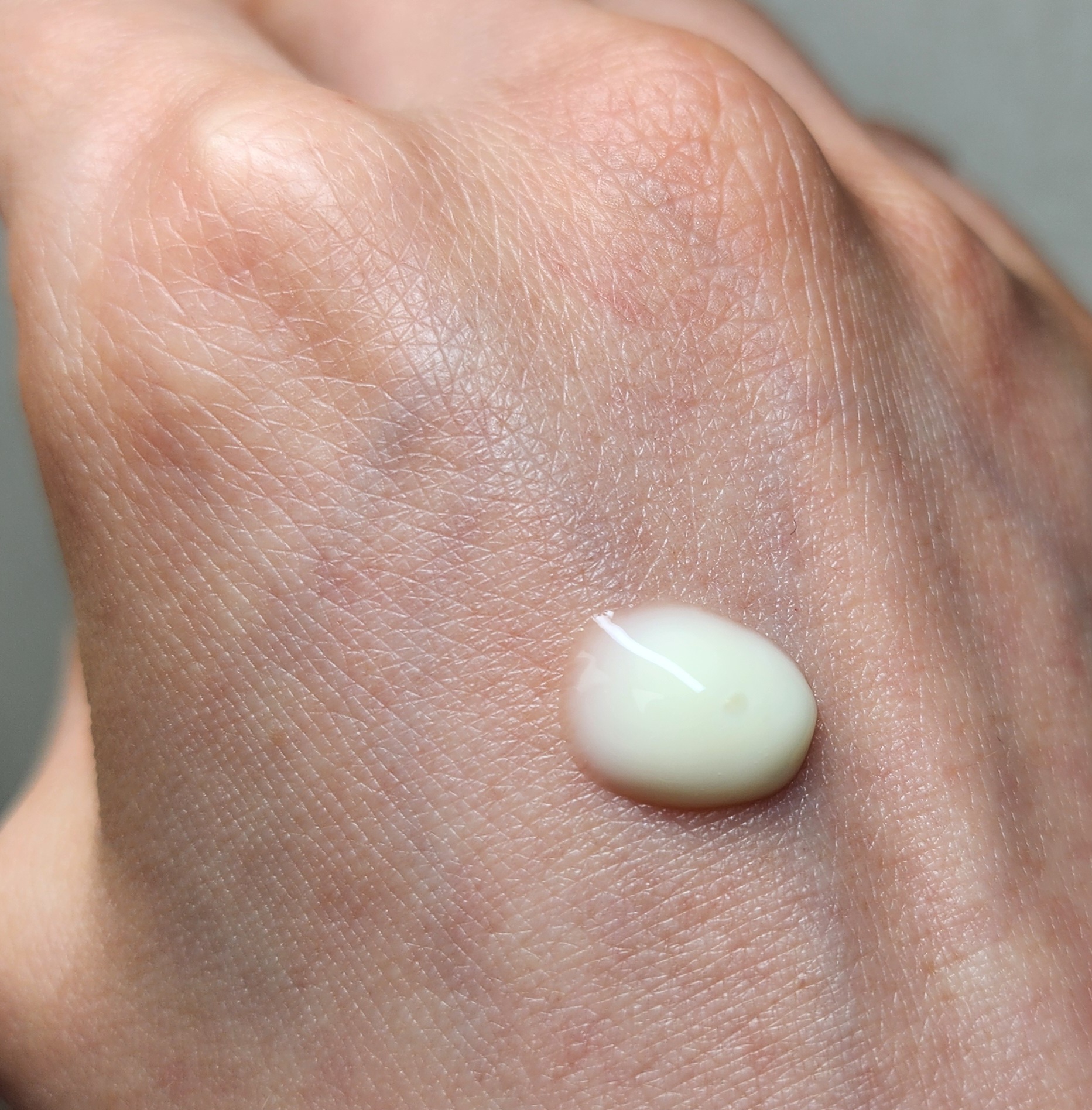 レチノール スーパーバウンス セラム/IOPE/美容液を使ったクチコミ（2枚目）