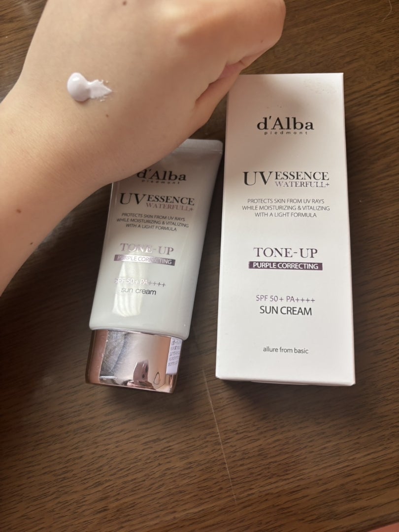 ダルバ ウォータフル トーンアップ サンクリーム(パープル)/ダルバ/日焼け止めクリームを使ったクチコミ（2枚目）