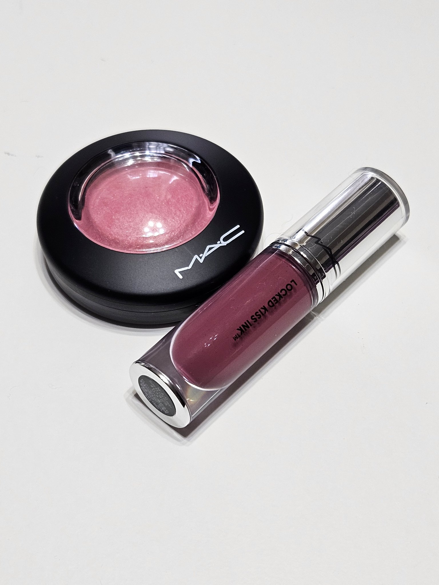 M·A·C ロックド キス インク リップカラー オピュランス（モーヴ ヌード）/M・A・C/口紅を使ったクチコミ（1枚目）