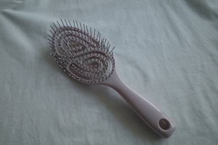 あいす on LIPS 「ニトリでお安くヘアケア【デコホーム商品】ヘアブラシフィット商品..」(2枚目)