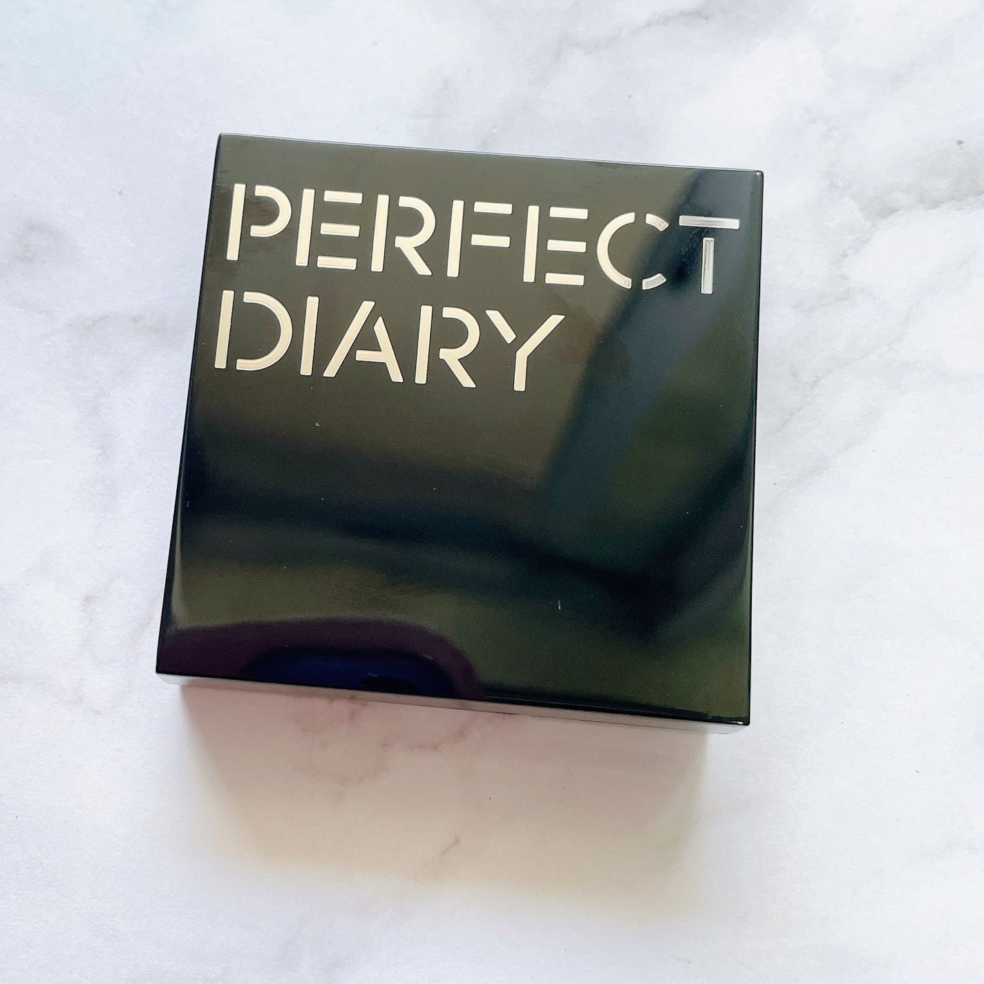 トランスルーシェント ブルーリング セッティング パウダー/PERFECT DIARY/プレストパウダーを使ったクチコミ(3枚目)