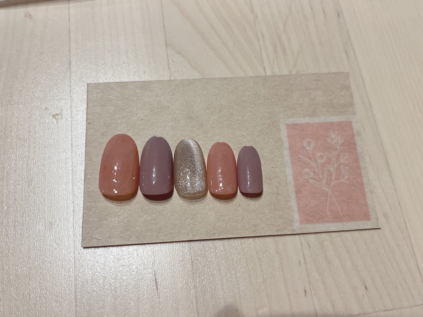 ジェルネイル(ライト対応)/セリア/ジェルネイルを使ったクチコミ(3枚目)