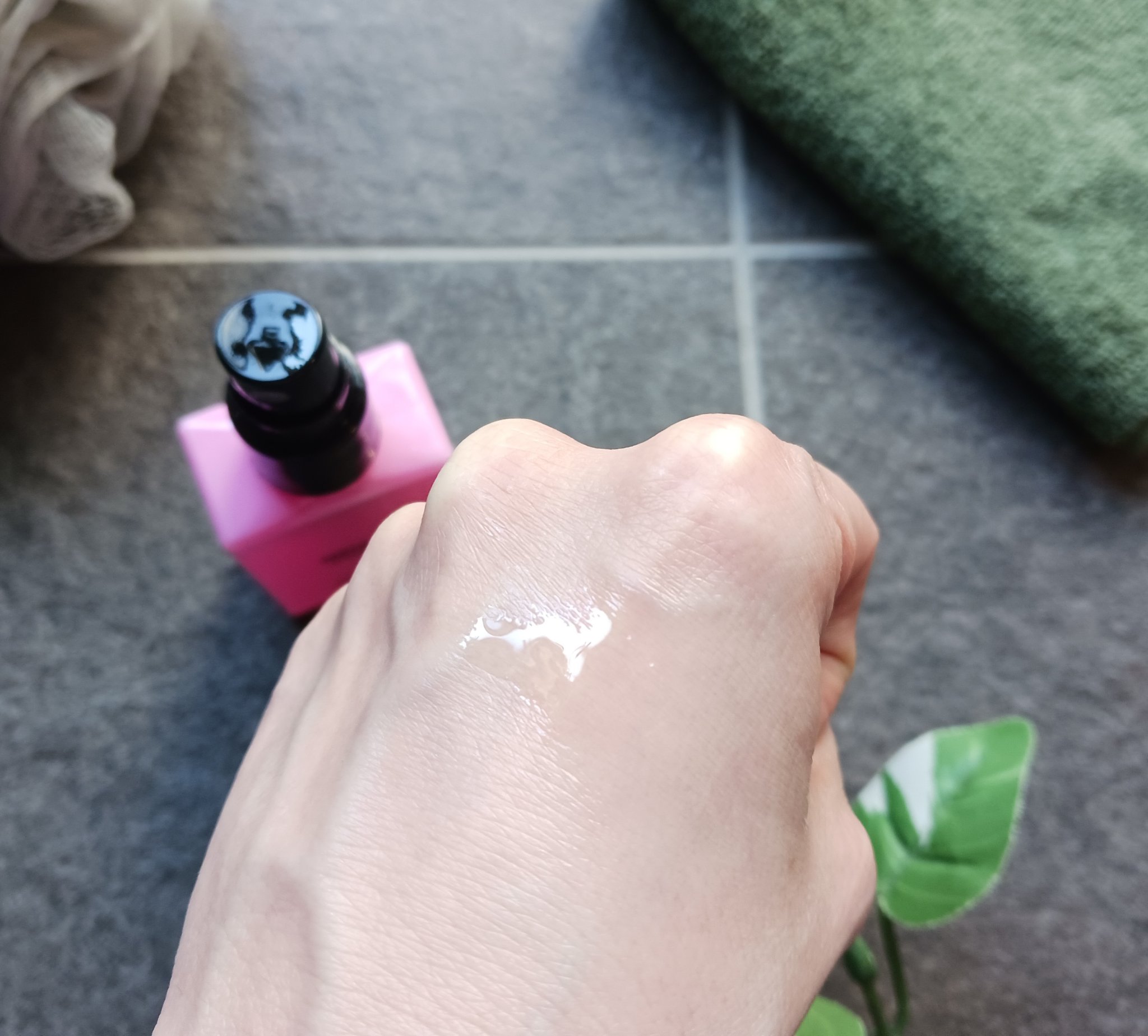 メロウチャーム フレグランスUVミスト ラッキーピンクフラワー/MELLOW CHARM/香水(その他)を使ったクチコミ（3枚目）