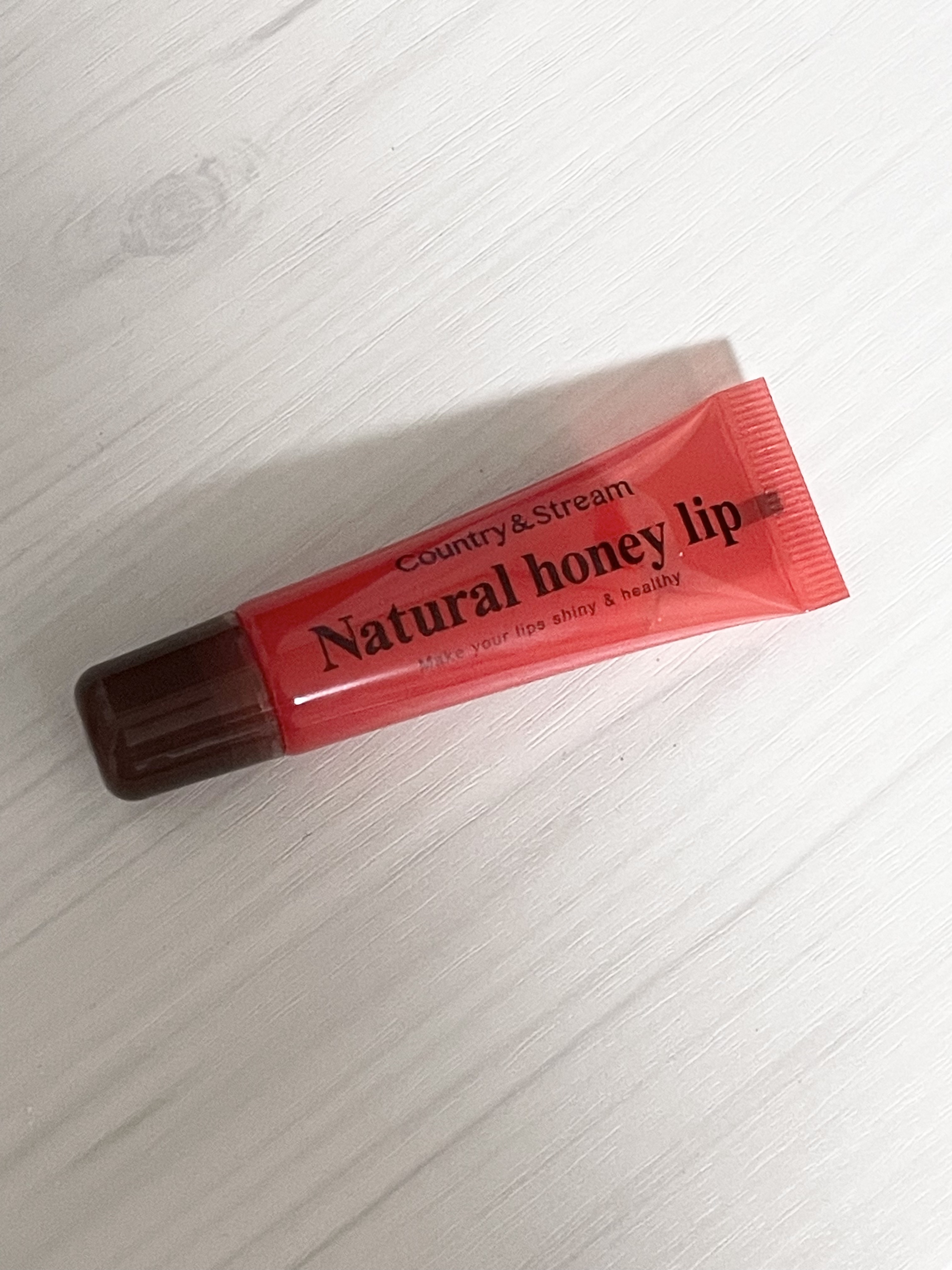 ハニーフルリップ R/カントリー&ストリーム/リップ美容液を使ったクチコミ（1枚目）