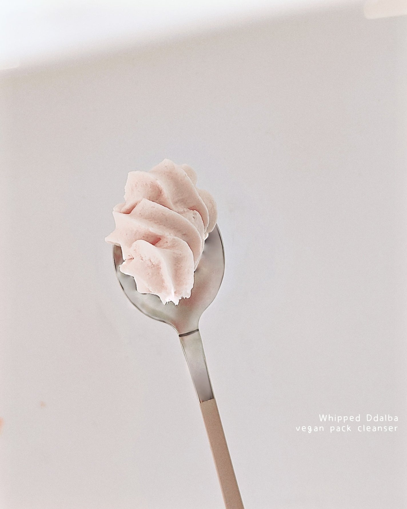 ヴィーガンパッククレンザーチューブ/WHIPPED/洗顔フォームを使ったクチコミ(3枚目)