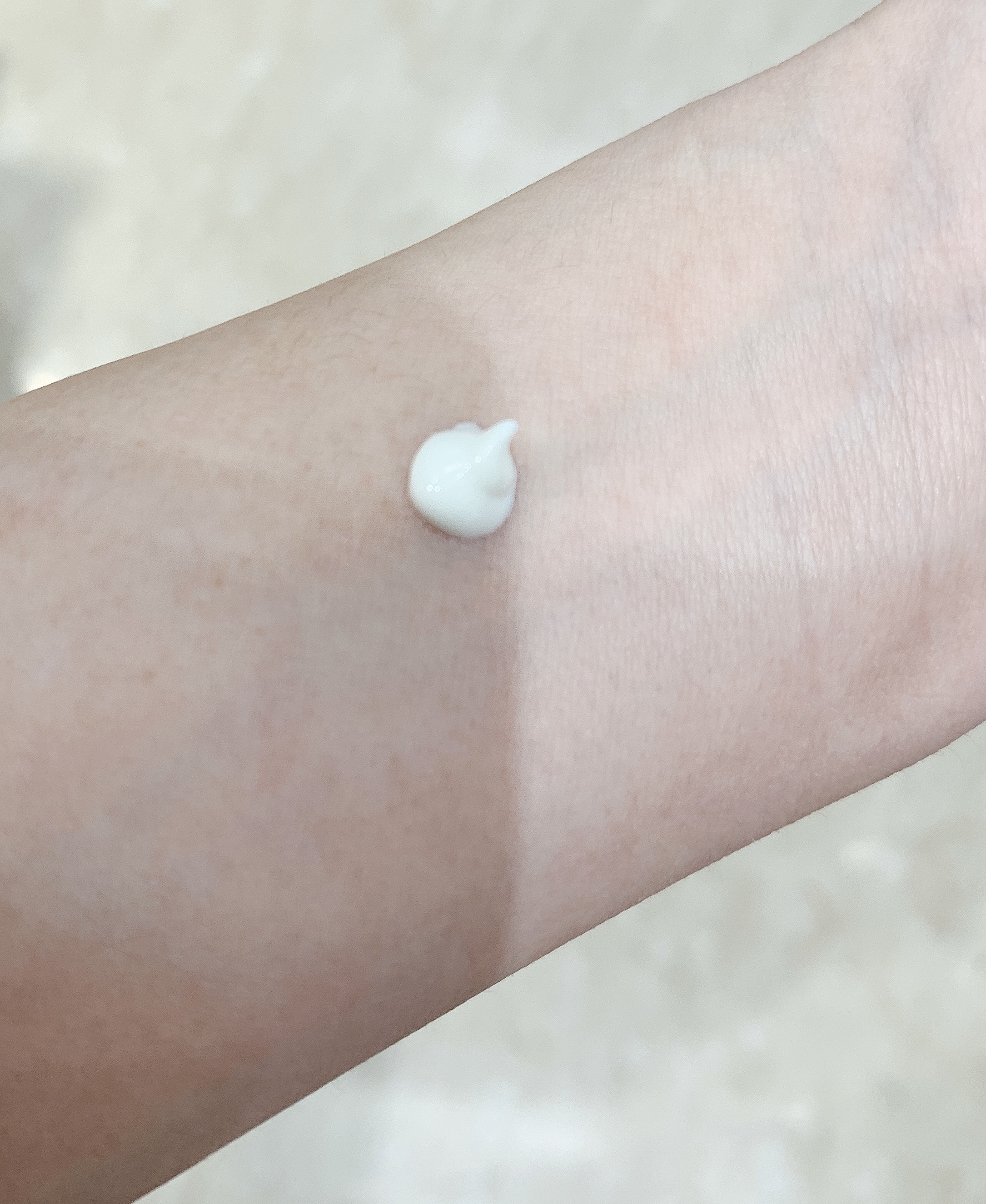 サンカット® サンカットR パーフェクトUV ジェルのクチコミ「ひんやり気持ちいい〜😌
日焼け対策もバッチリ👌

✼••┈┈••✼••┈┈••✼••┈┈••✼.....」（3枚目）