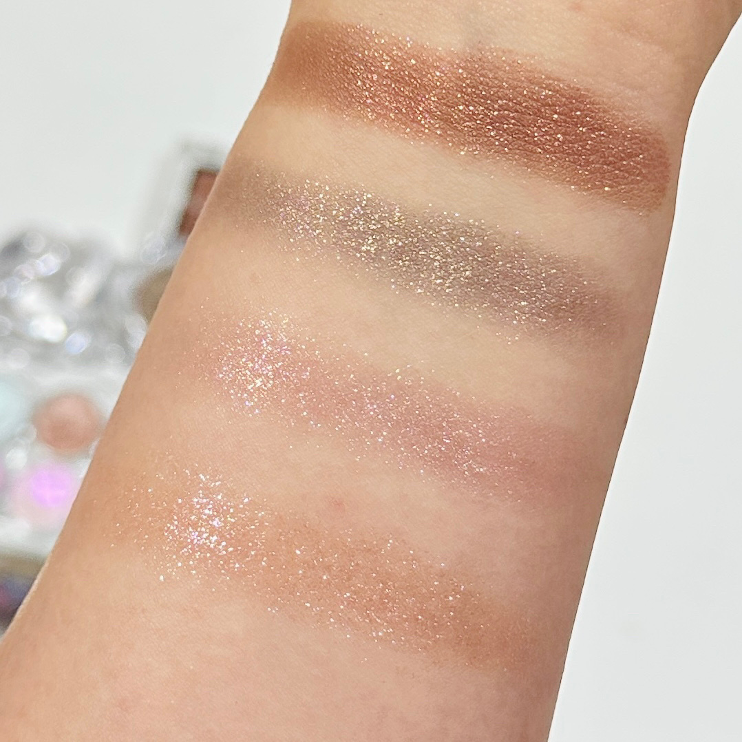 アディクション ザ アイシャドウ スパークル/ADDICTION/単色アイシャドウを使ったクチコミ（3枚目）