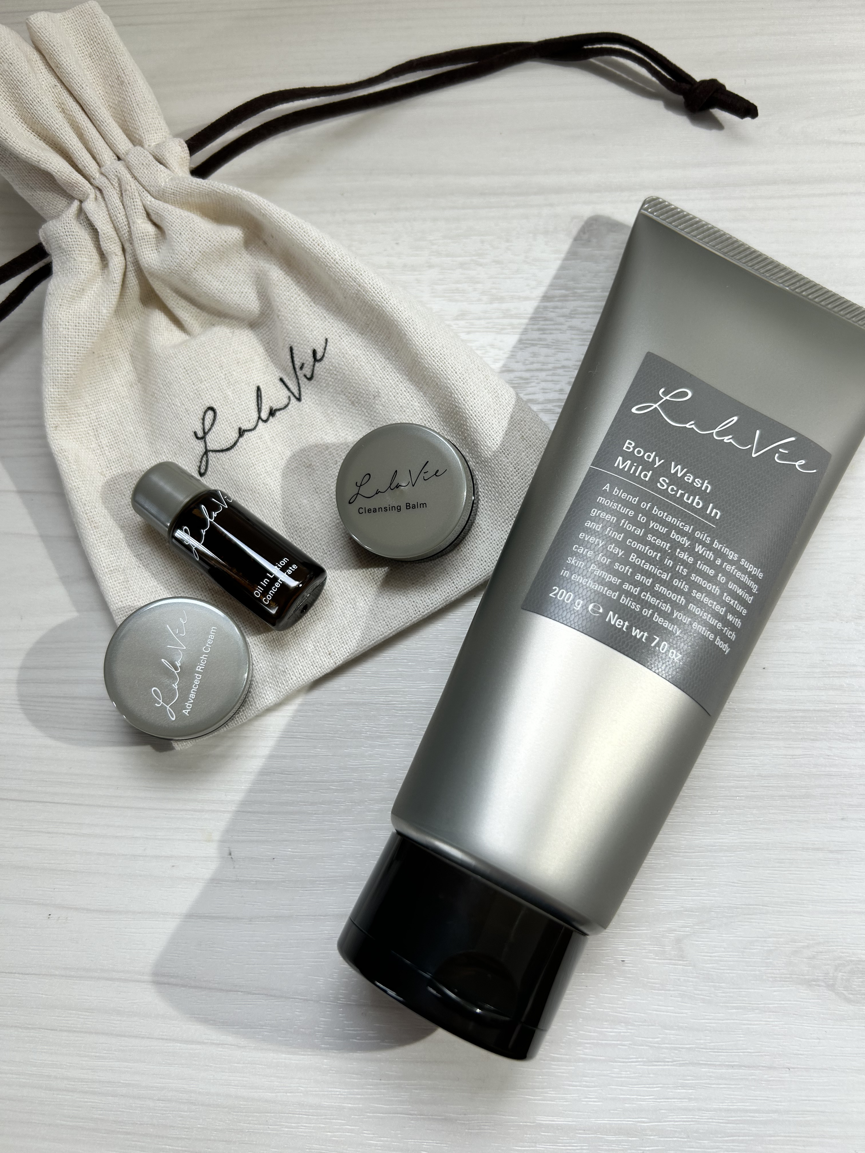 ボディウォッシュ マイルドスクラブイン/Lala Vie/ボディスクラブを使ったクチコミ（2枚目）