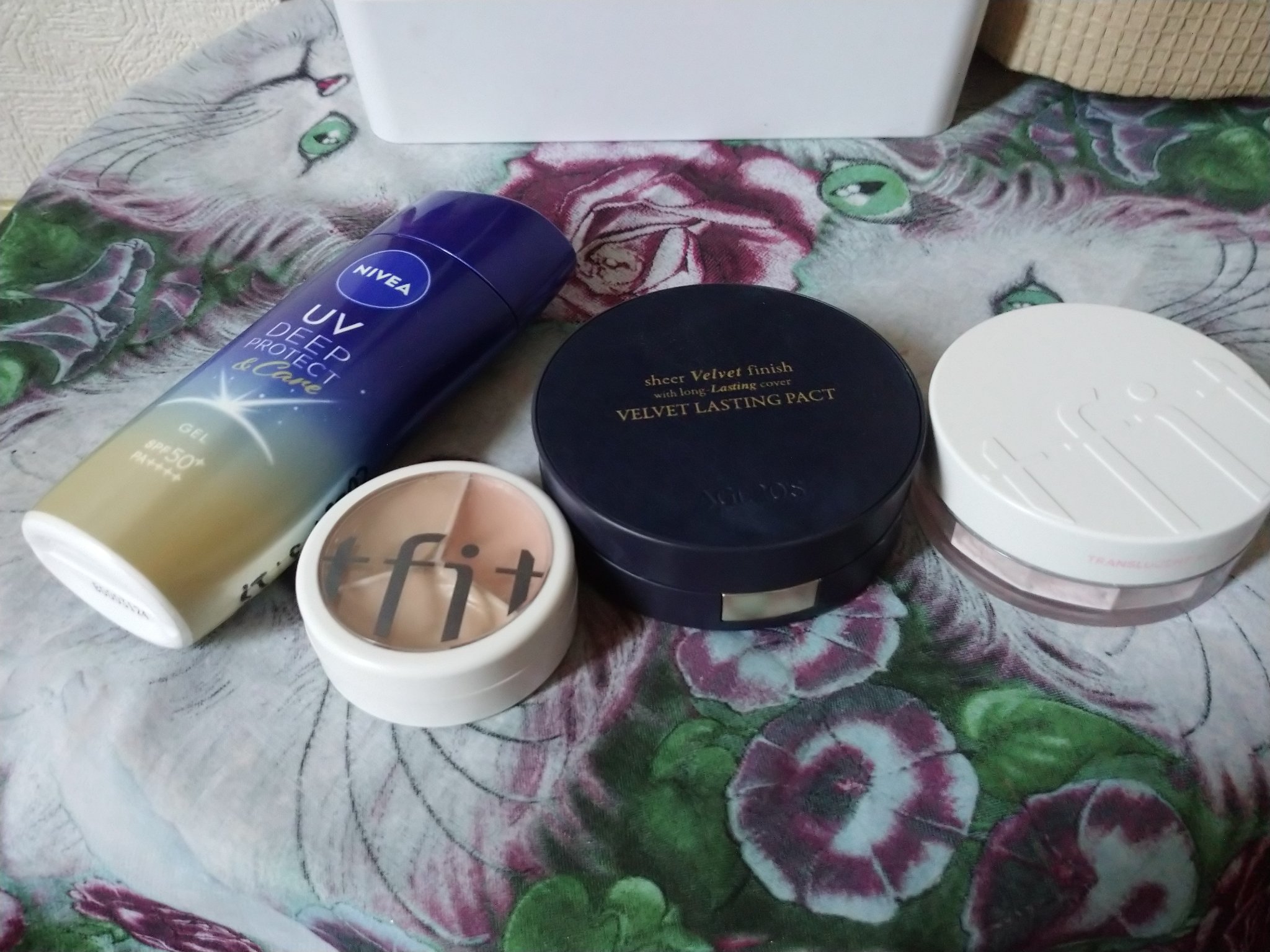 coco vemus minimulti eye color palette/DIKALU/アイシャドウパレットを使ったクチコミ（1枚目）