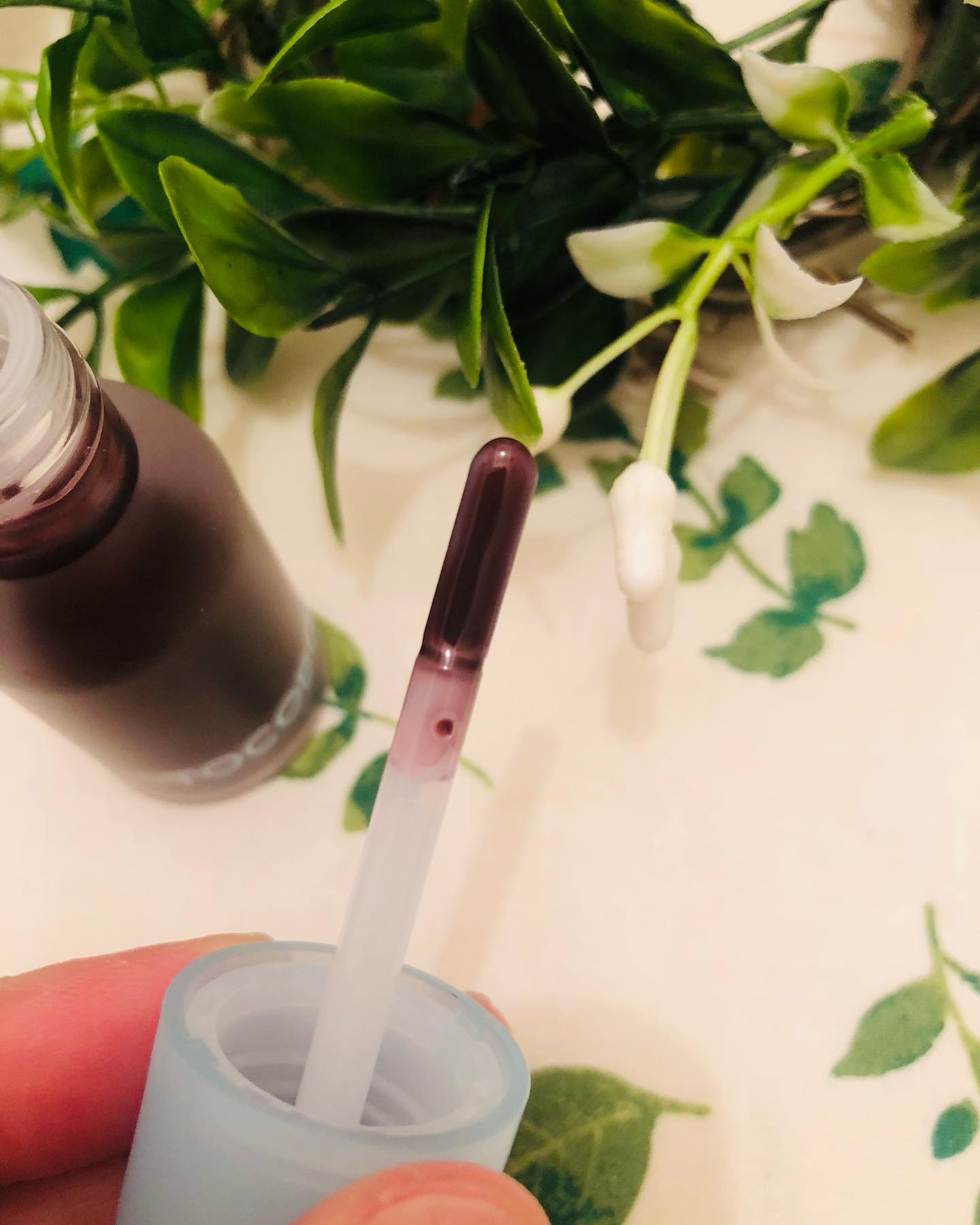 ジューシーベリープランピングリップオイル/TOCOBO/リップグロスを使ったクチコミ（2枚目）