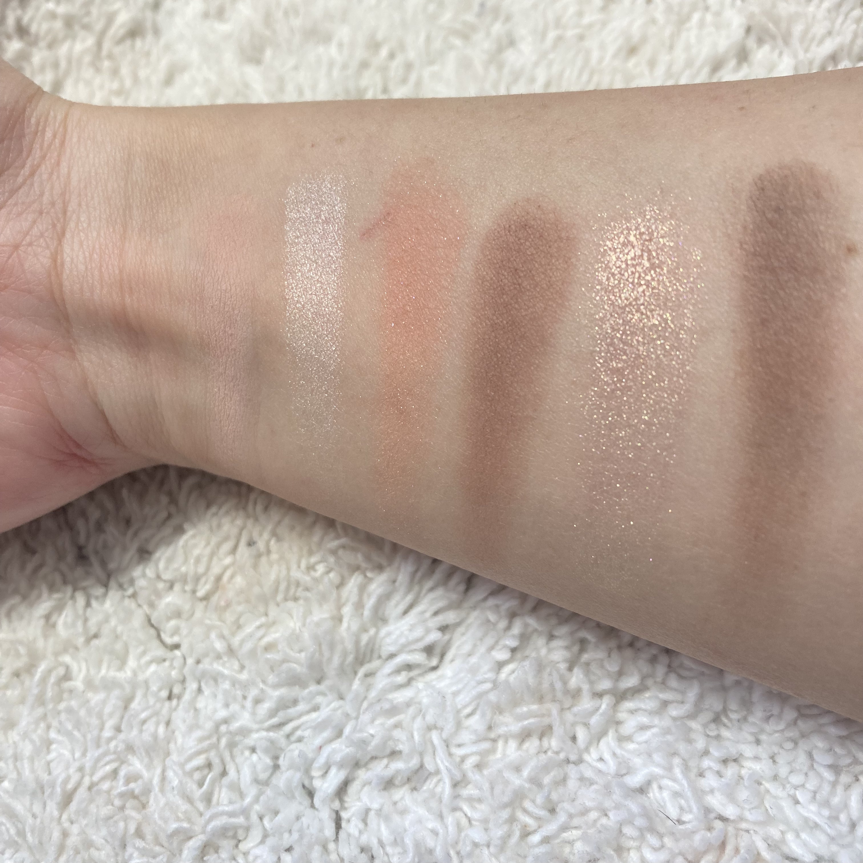 ラストアイパレット/BBIA/アイシャドウパレットを使ったクチコミ（3枚目）