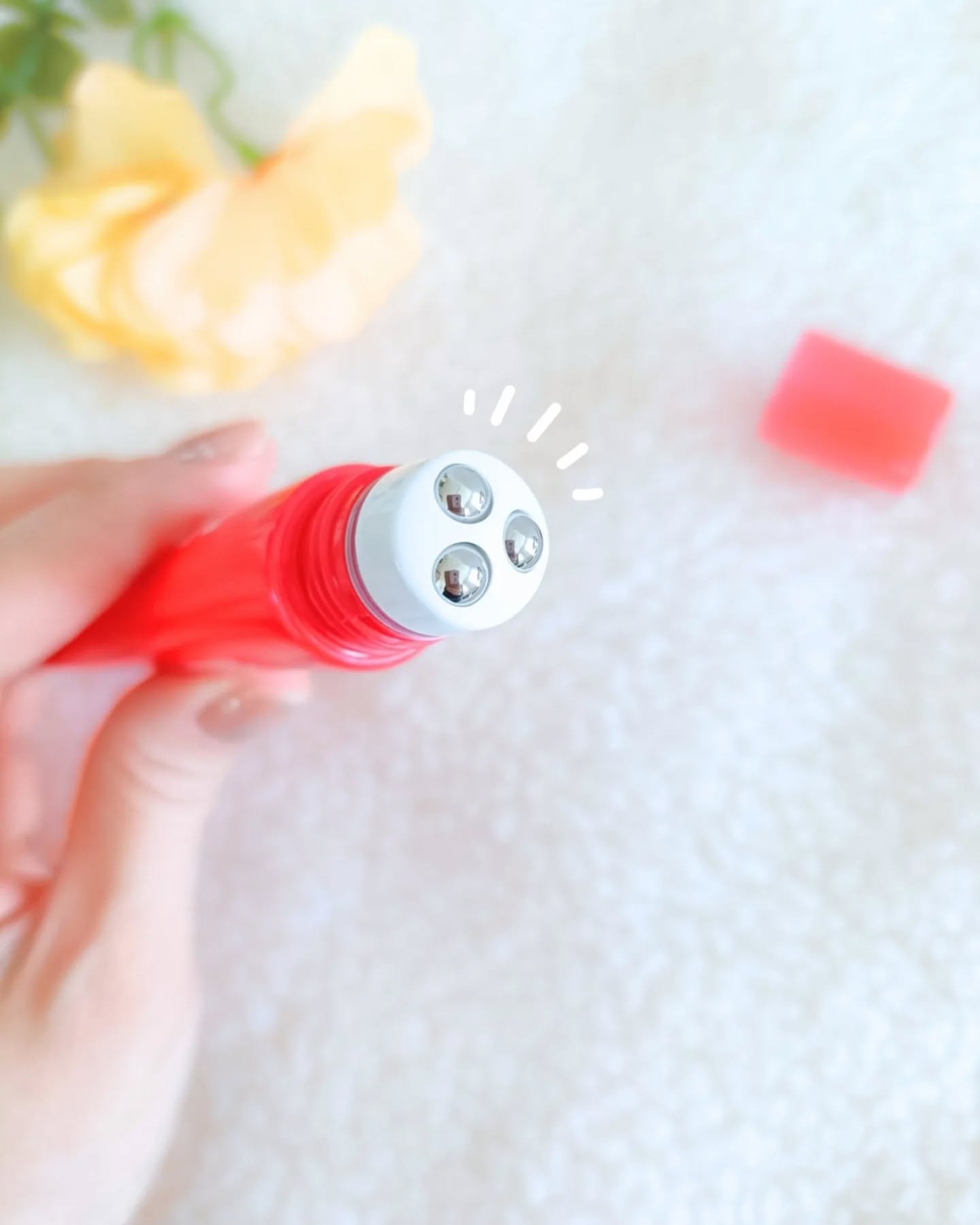 NAKUNA-RE メモケアクリームのクチコミ「気になる目元のケアに"メモケアクリーム"
3月に新パッケージになったよ!!

写真みてーーー
.....」（2枚目）