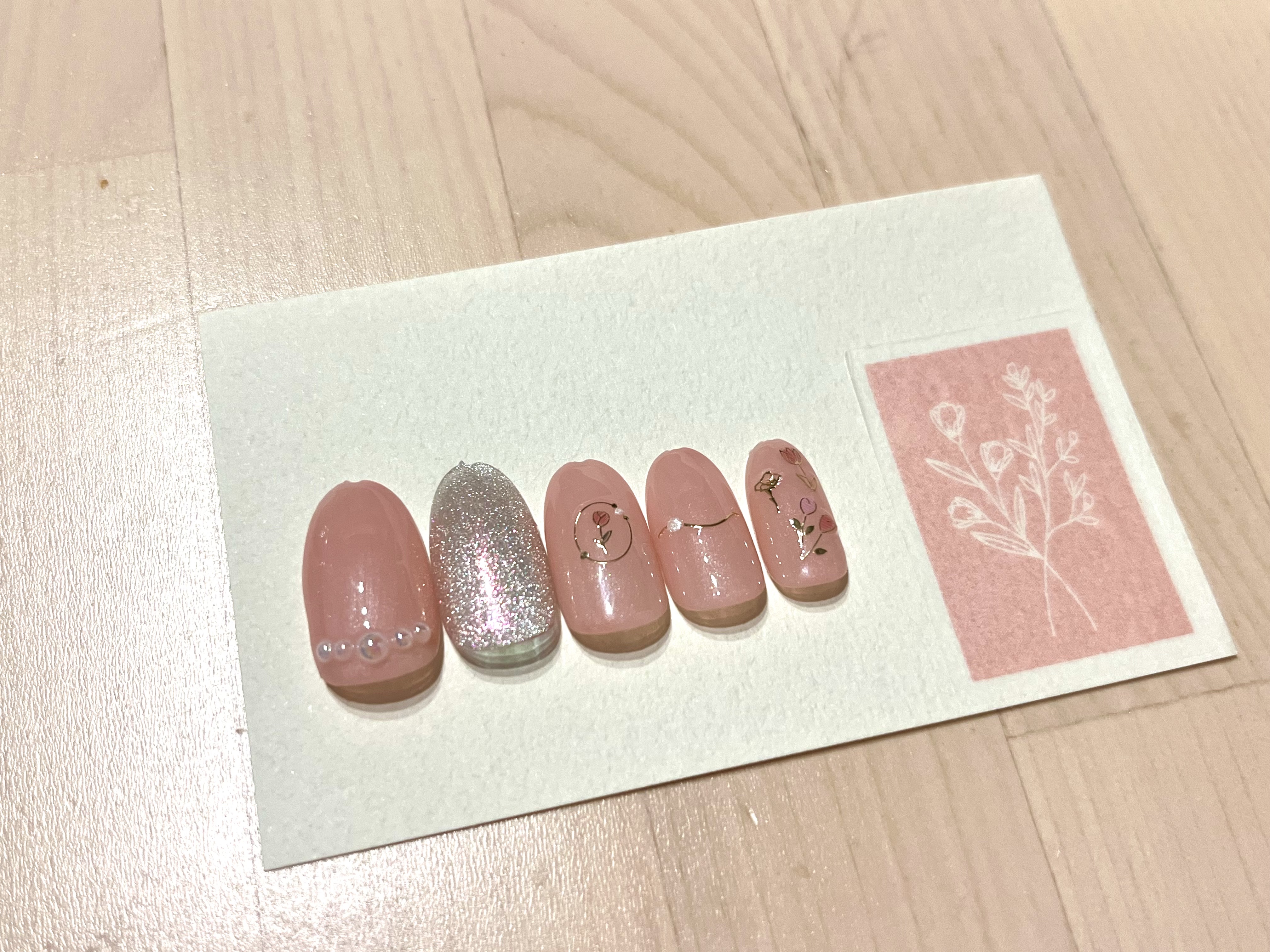 ジェルネイル（ライト対応）/セリア/ジェルネイルを使ったクチコミ（1枚目）