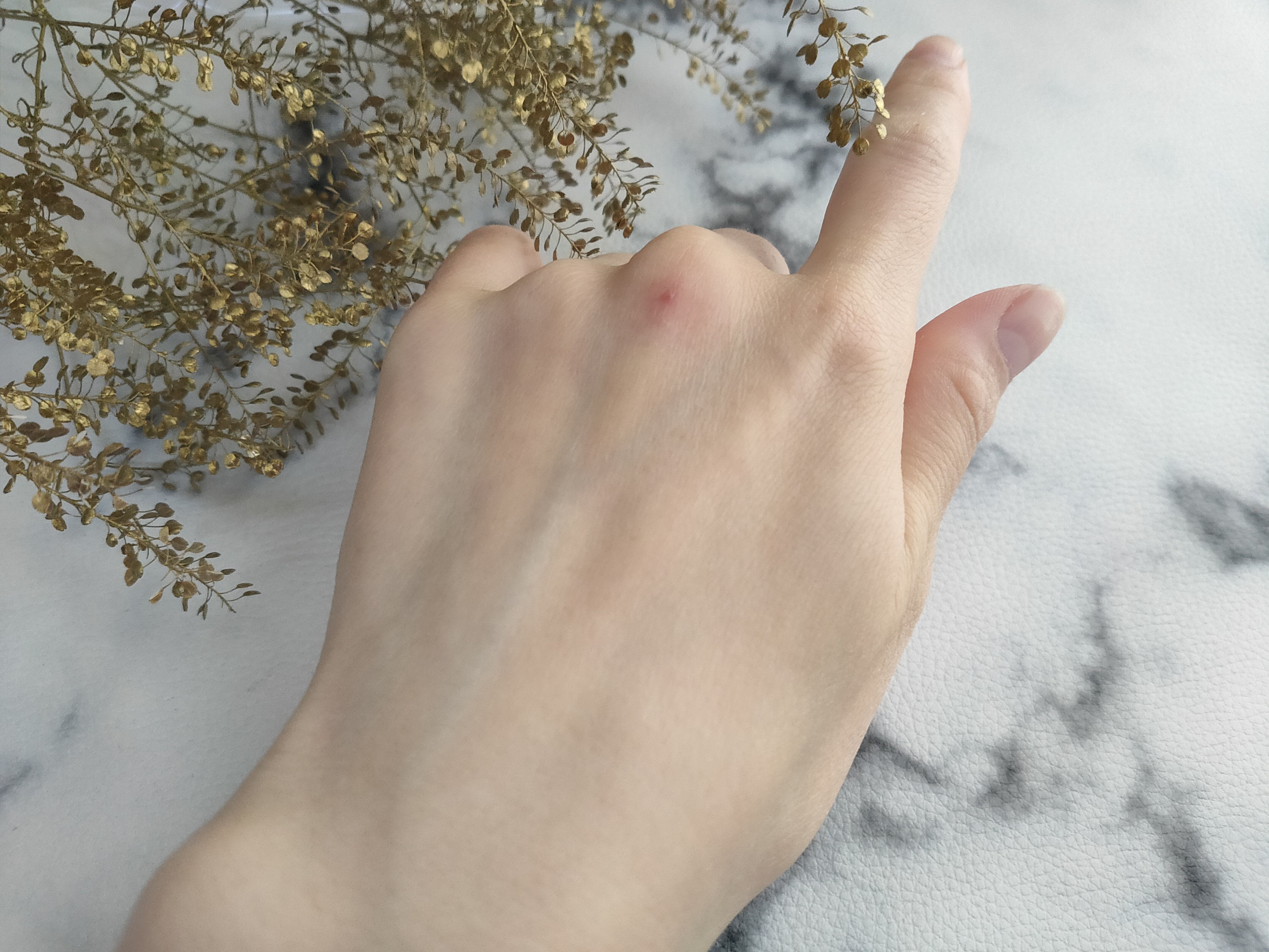 パヒュームドボディスクラブ ホワイトブラン/plu/ボディスクラブを使ったクチコミ（3枚目）