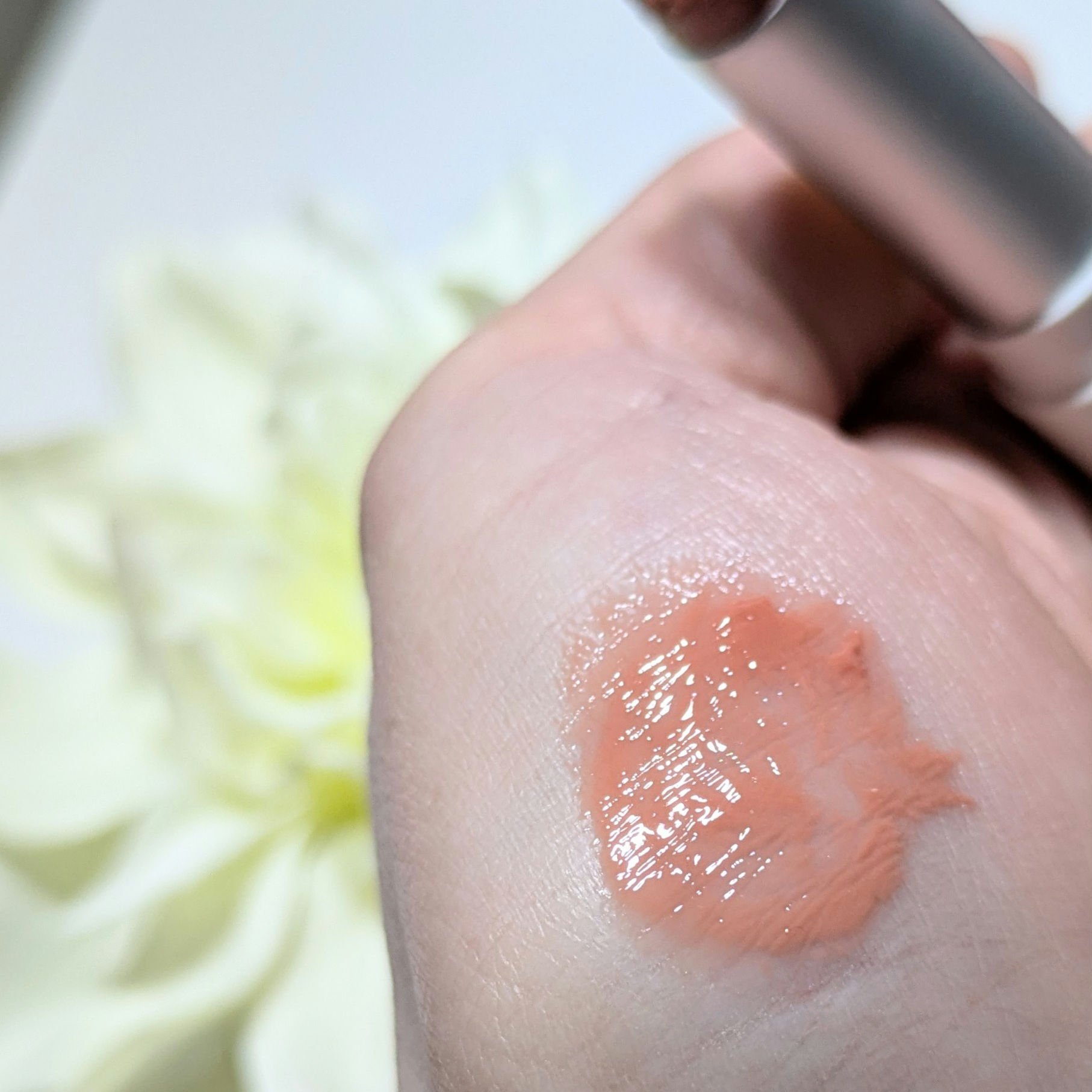 グラスティングメルティングバーム 01 ココヌード(Coco Nude)/rom&nd/リップバームを使ったクチコミ（2枚目）