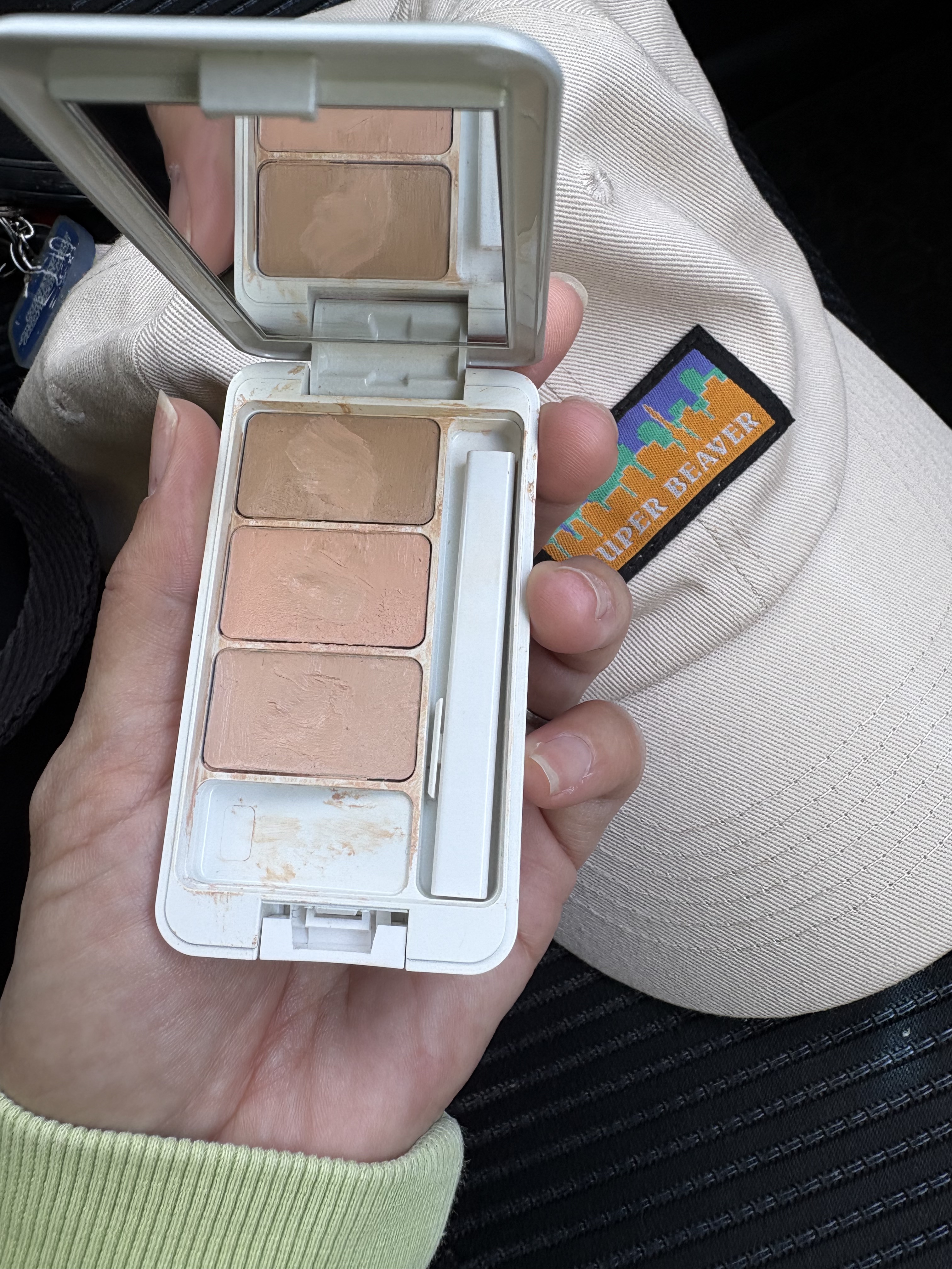 クリエイティブコンシーラーe/IPSA/パレットコンシーラーを使ったクチコミ（2枚目）