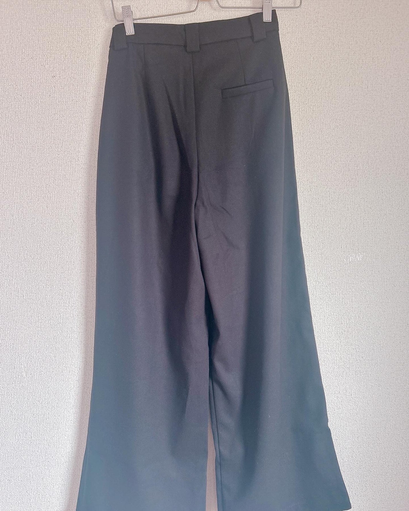 ふうせん @フォロバ100% on LIPS 「ESICAウールタッチタックワイドパンツ/ブラックキレイめでも..」(3枚目)