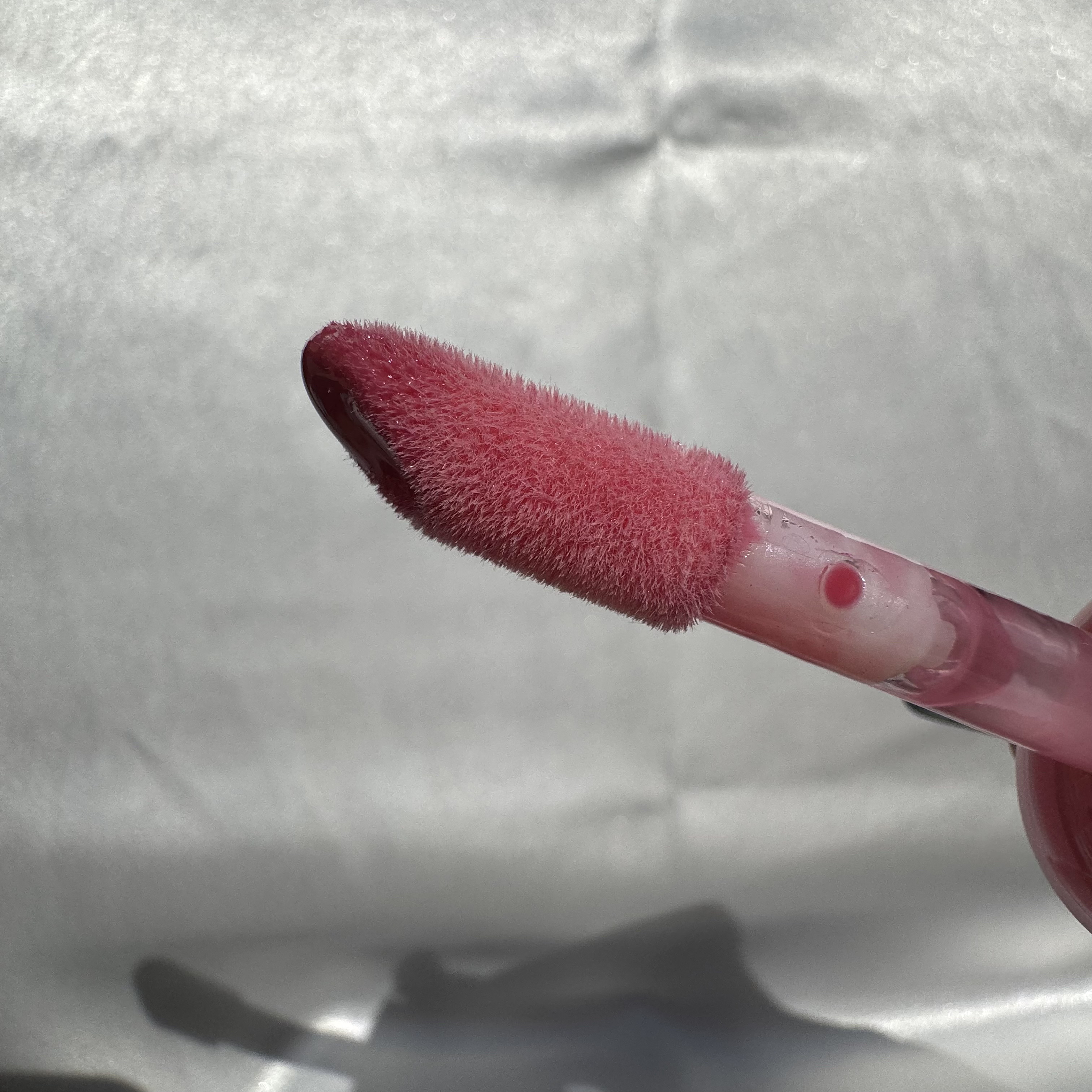 インク グラスティング リップ グロス 13 ゲット ハッピー(GET HAPPY)/PERIPERA/リップグロスを使ったクチコミ（2枚目）