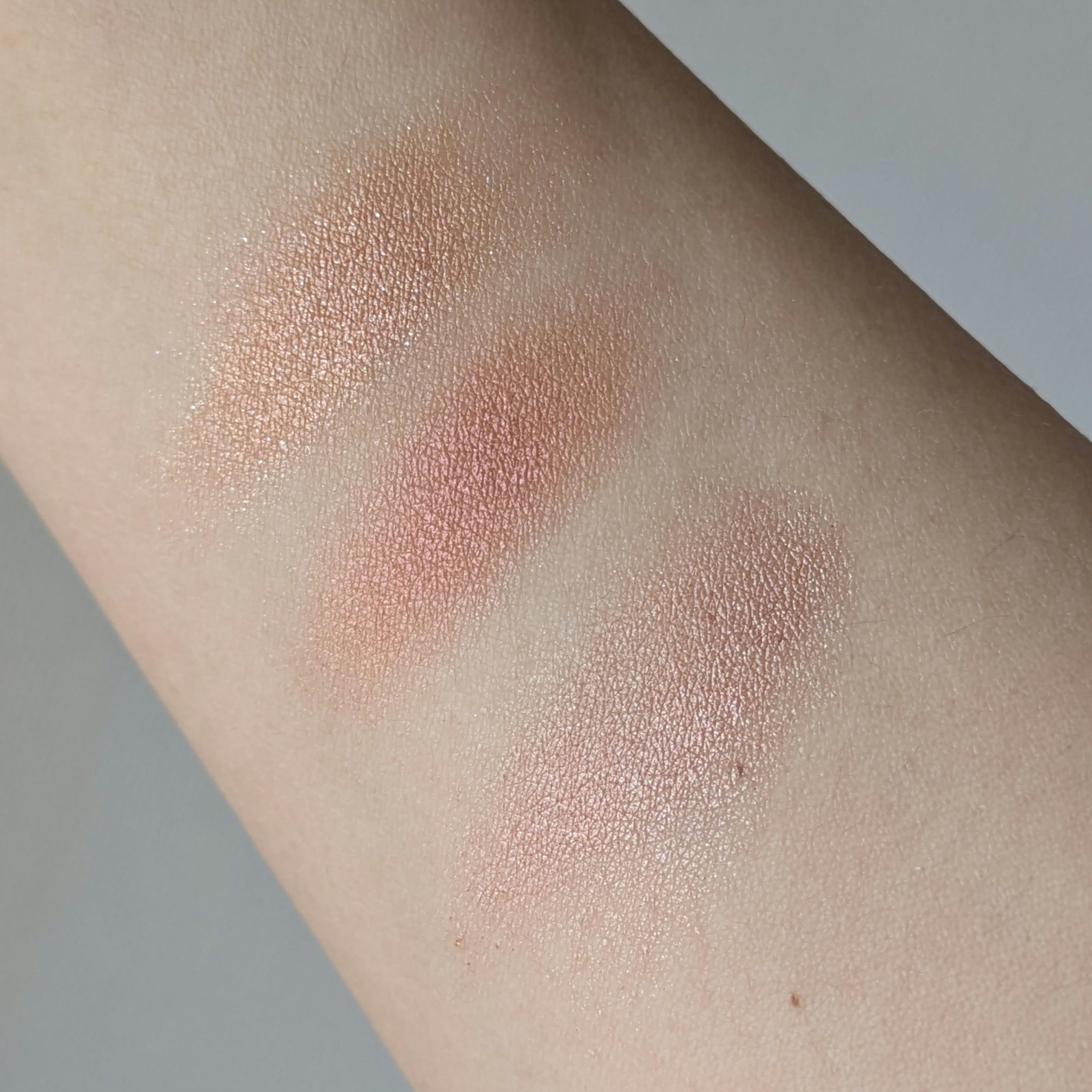 イルミクチュールシャドウ/excel/ジェル・クリームアイシャドウを使ったクチコミ（3枚目）