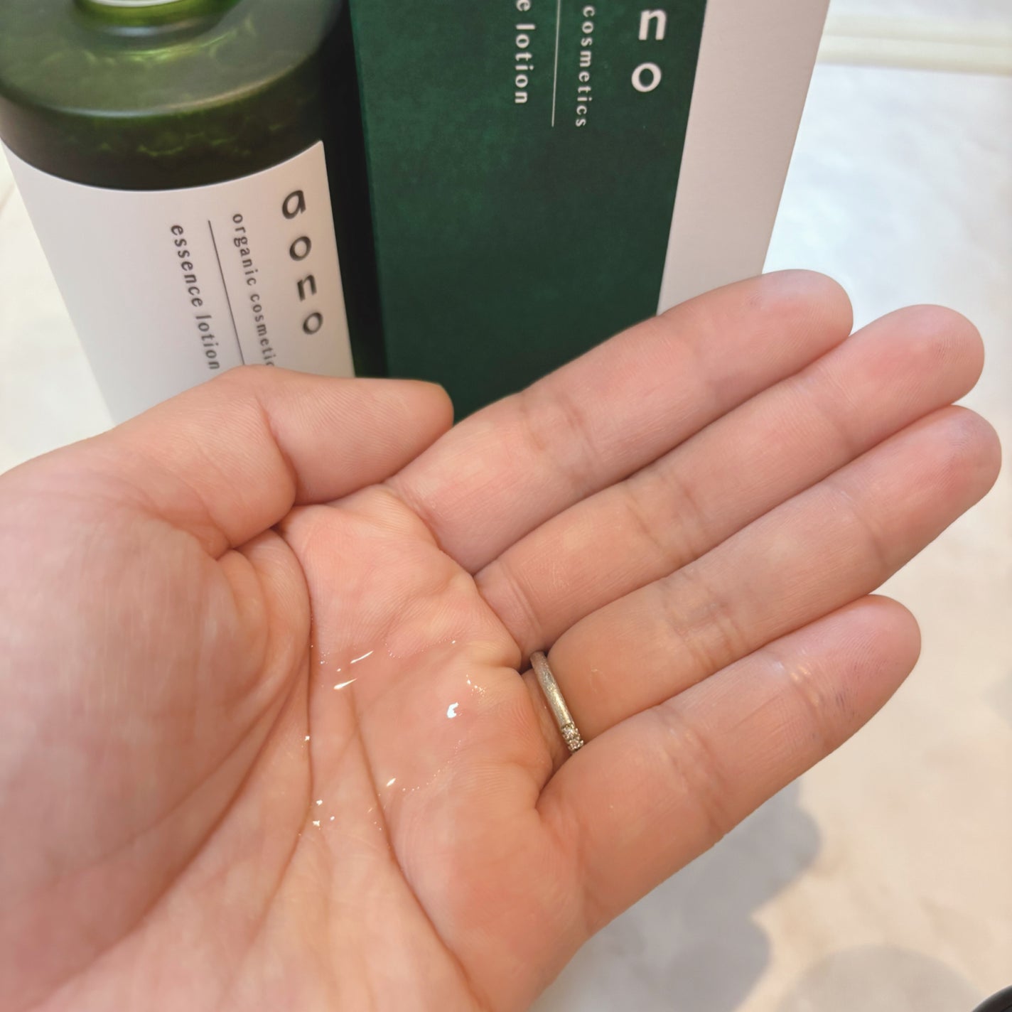 アオノ エッセンスローション/aono/化粧水を使ったクチコミ(2枚目)