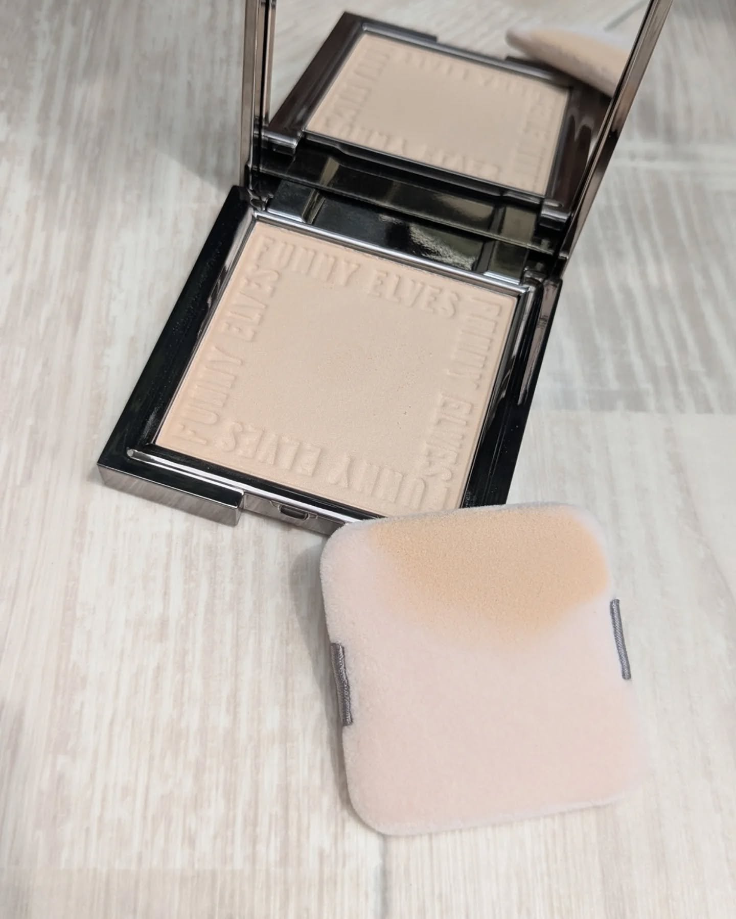 ソフトマットプレストパウダー/FUNNY ELVES方里/プレストパウダーを使ったクチコミ（3枚目）