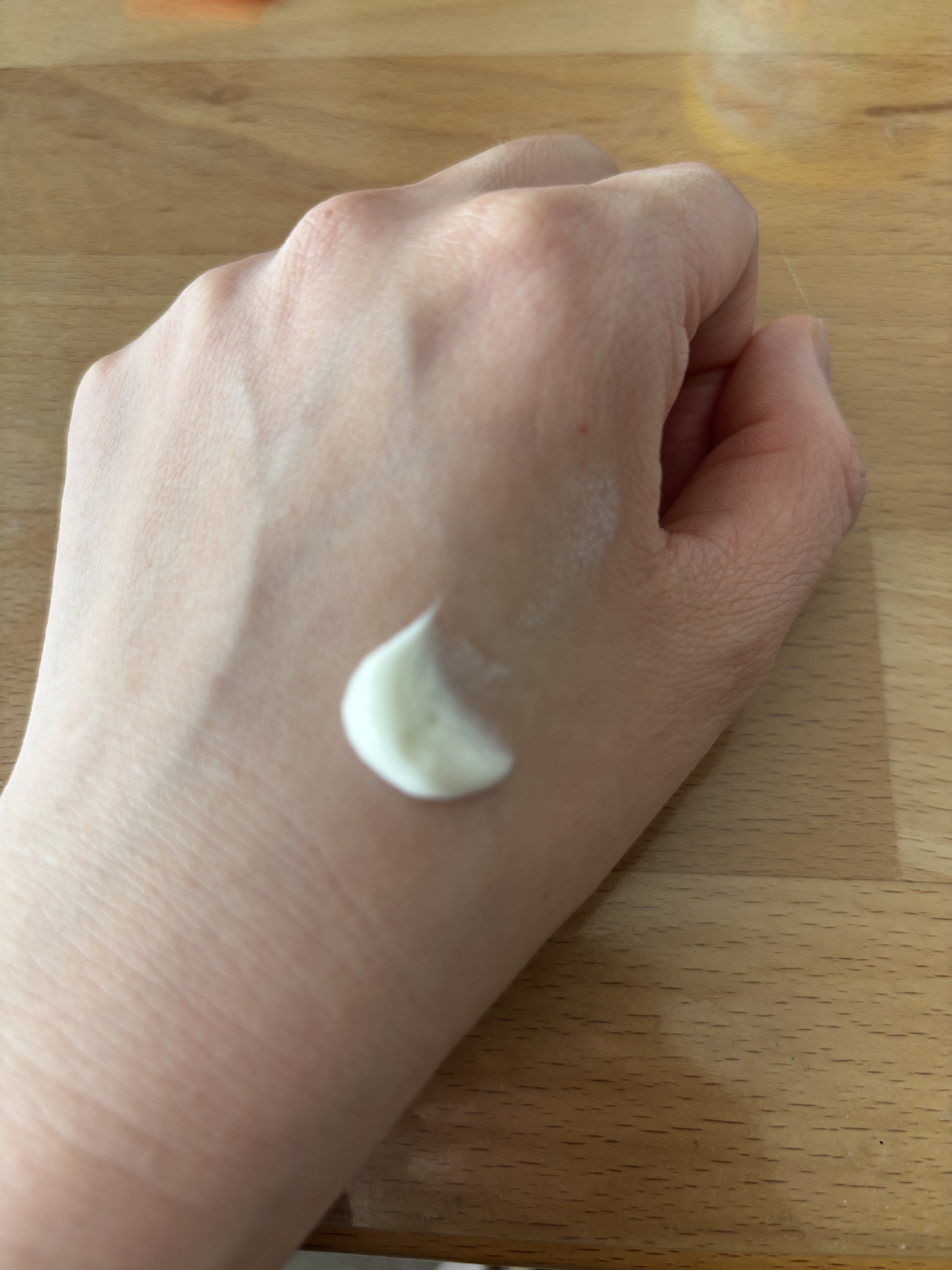 アルティメイト デイ エッセンス/雪肌精みやび/美容液を使ったクチコミ（3枚目）