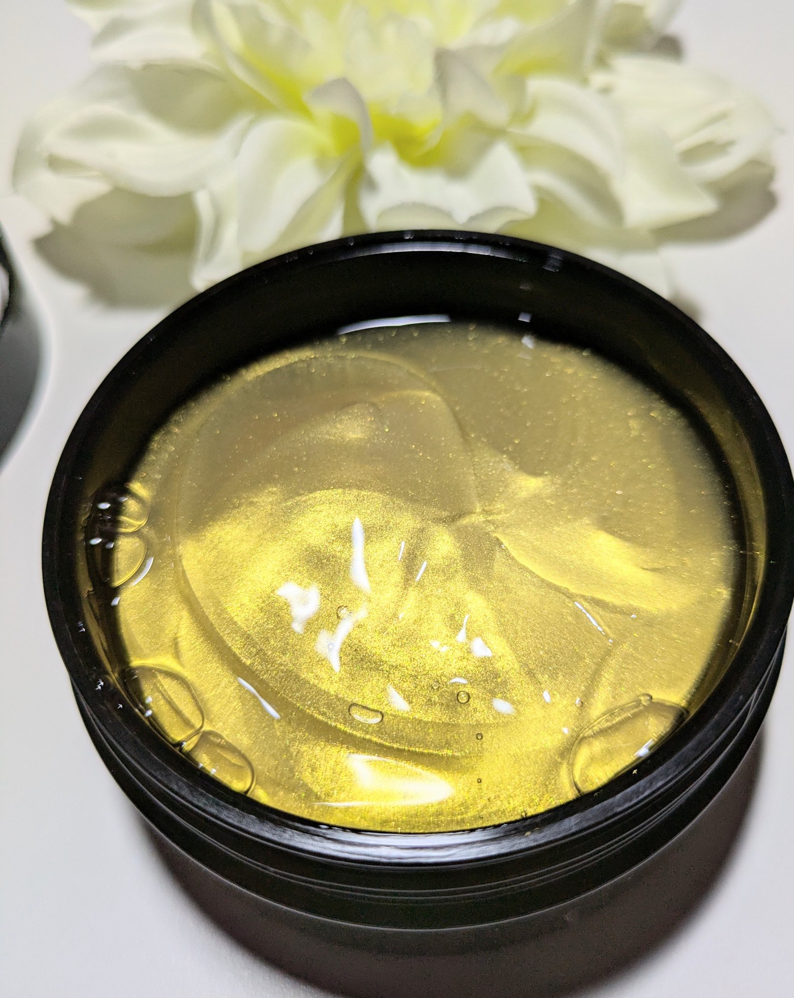 ゴールド・ハイドロゲルアイマスク/PPIT Co.,Ltd/洗い流すパック・マスクを使ったクチコミ（3枚目）