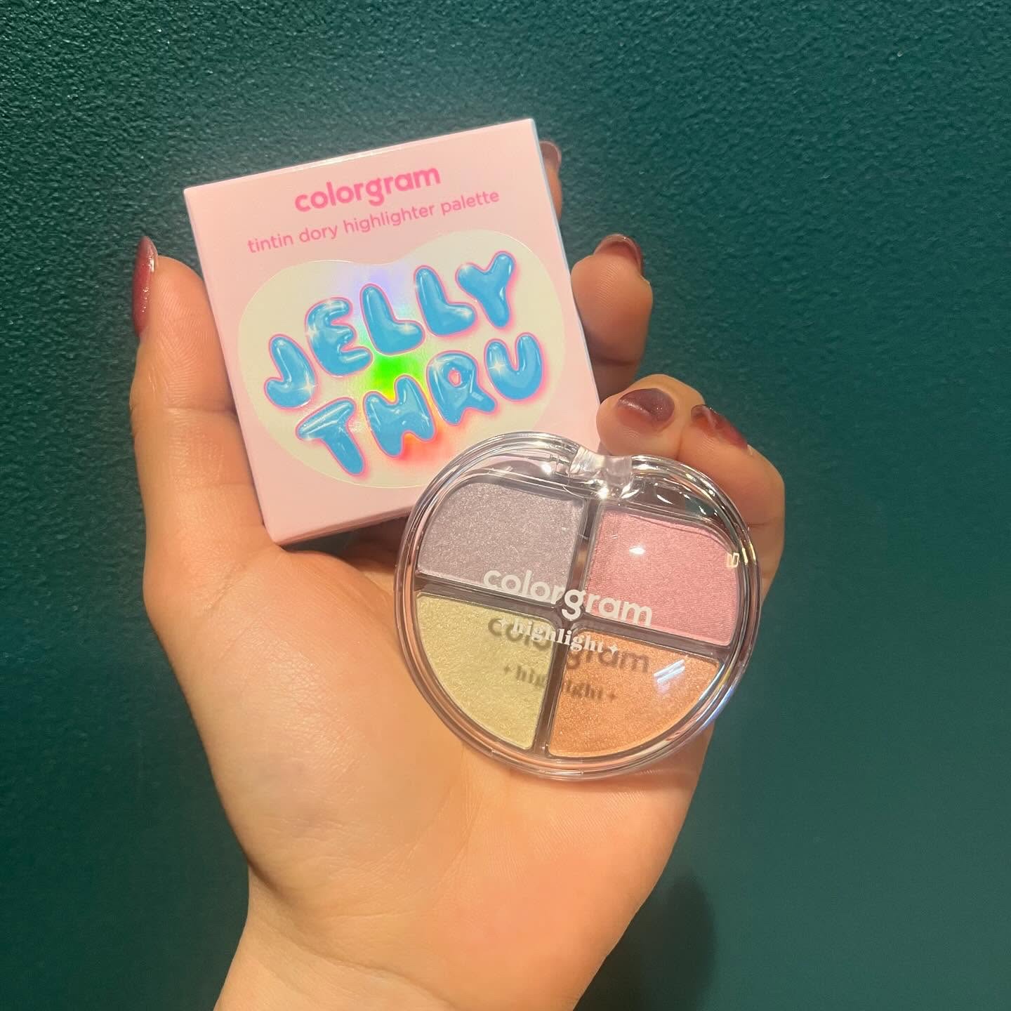 Colorgram ティントリーハイライターパレットのクチコミ「.

#購入品
colorgram(@colorgram_jp )
ティントリーハイライターパ.....」（1枚目）