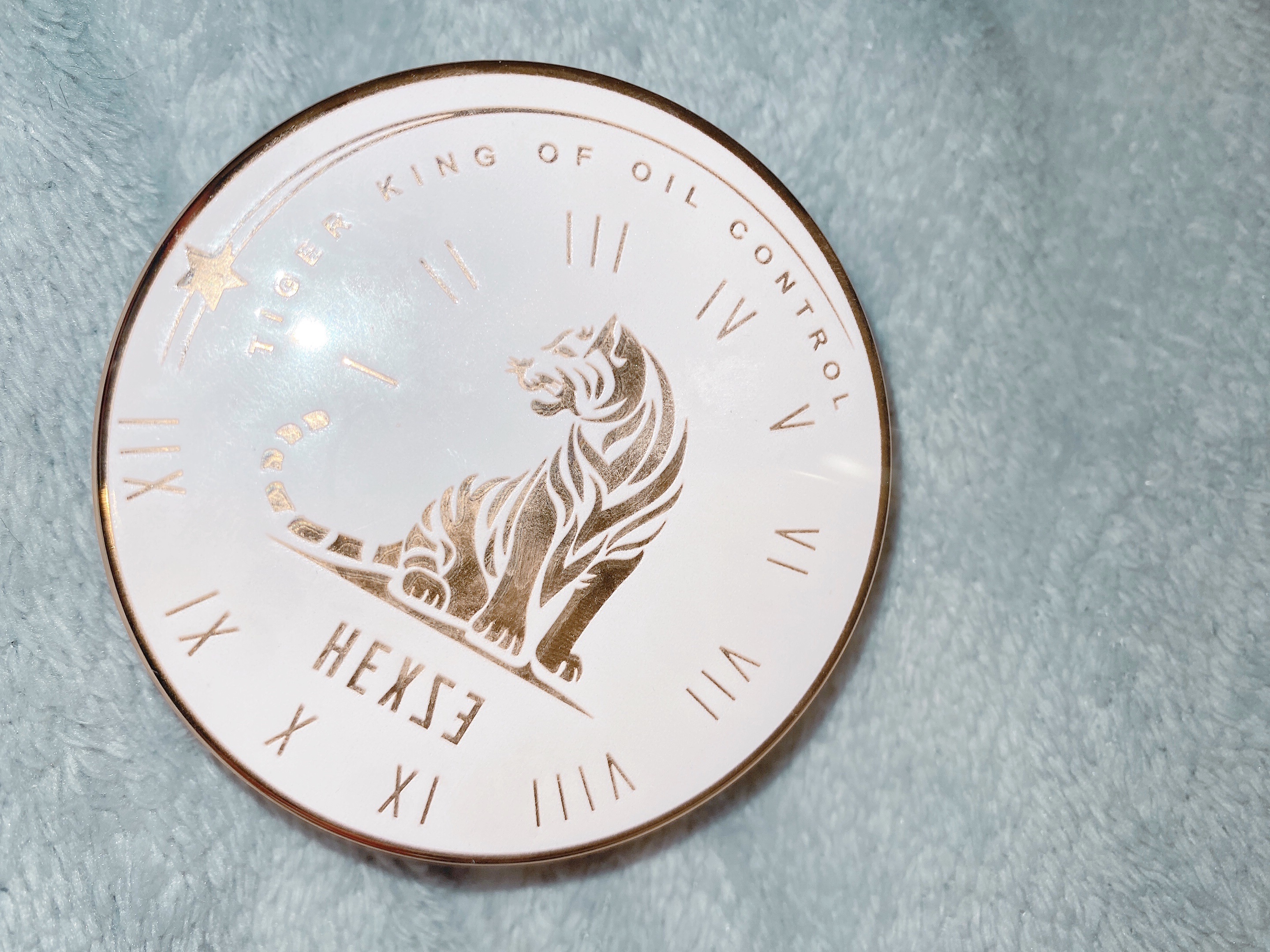 Hexze（ヘックスゼ) 第五代フェイスパウダー/HEXZE（ヘックスゼ）/ルースパウダーを使ったクチコミ（1枚目）