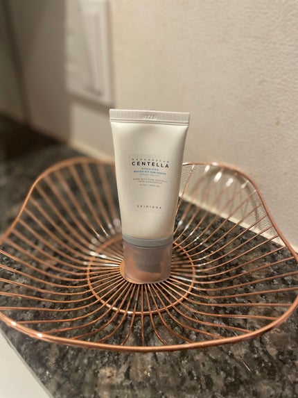 ヒアルーシカ ウォーターフィット サンセラム/SKIN1004/日焼け止めローションを使ったクチコミ(1枚目)