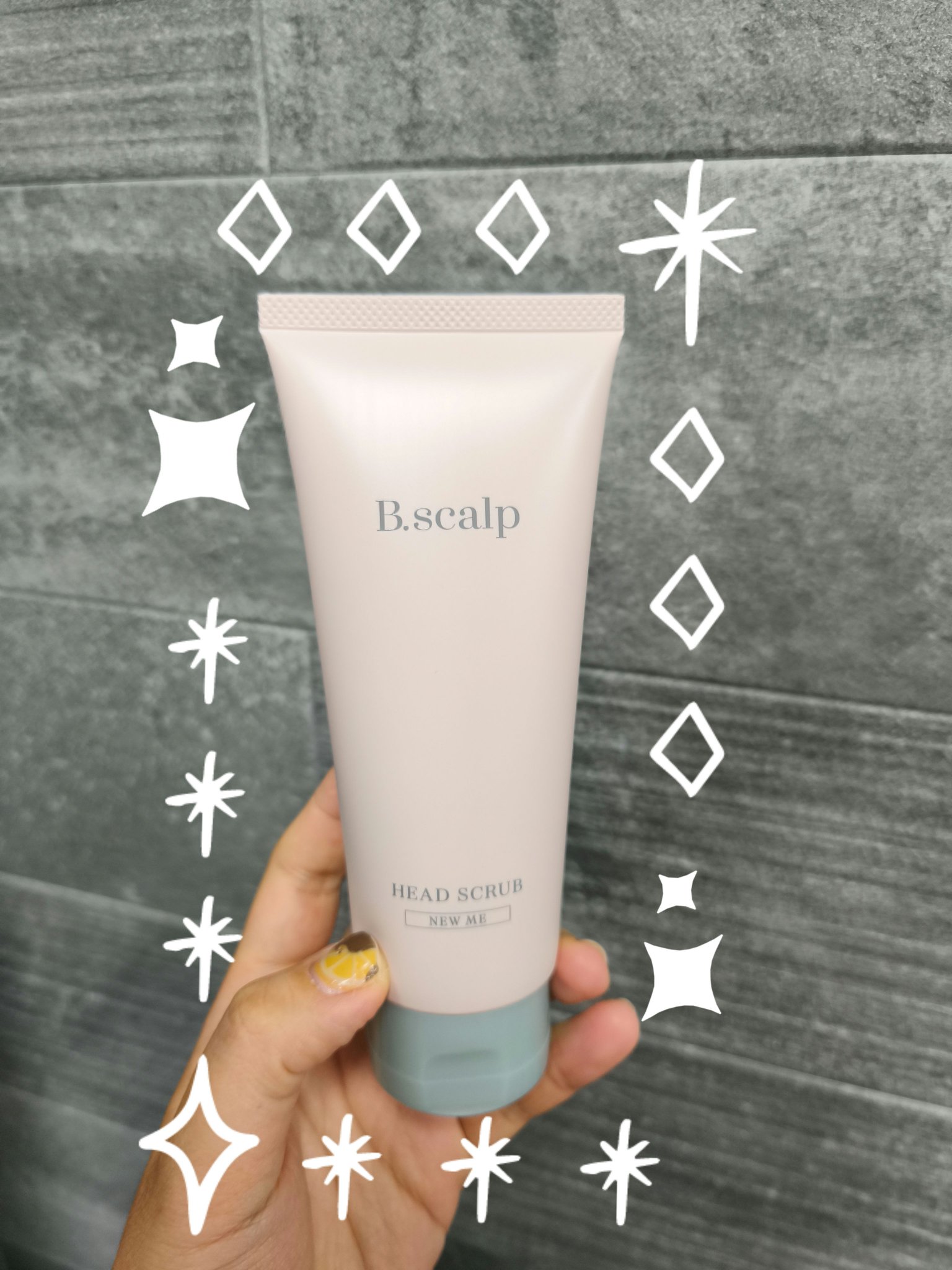 B.scalp B.scalp　ヘッドスクラブ　  NEW MEのクチコミ「シャンプー前に使います。
頭の臭いが気になる時や、よく汗をかいた時はシャンプーを2回することが.....」（1枚目）