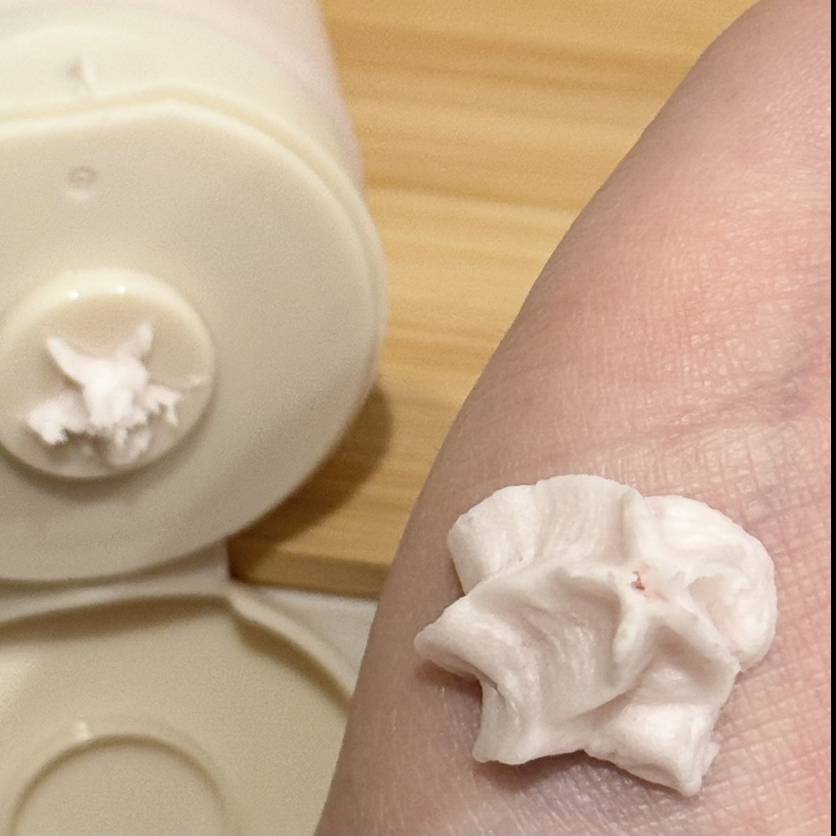 ヴィーガンパッククレンザーチューブ/WHIPPED/洗顔フォームを使ったクチコミ（2枚目）