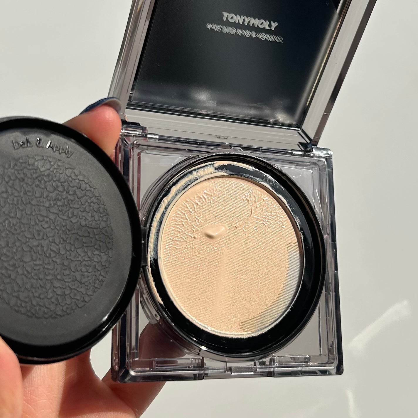 スキントーンフィクシングカバークッション/TONYMOLY/クッションファンデーションを使ったクチコミ(2枚目)