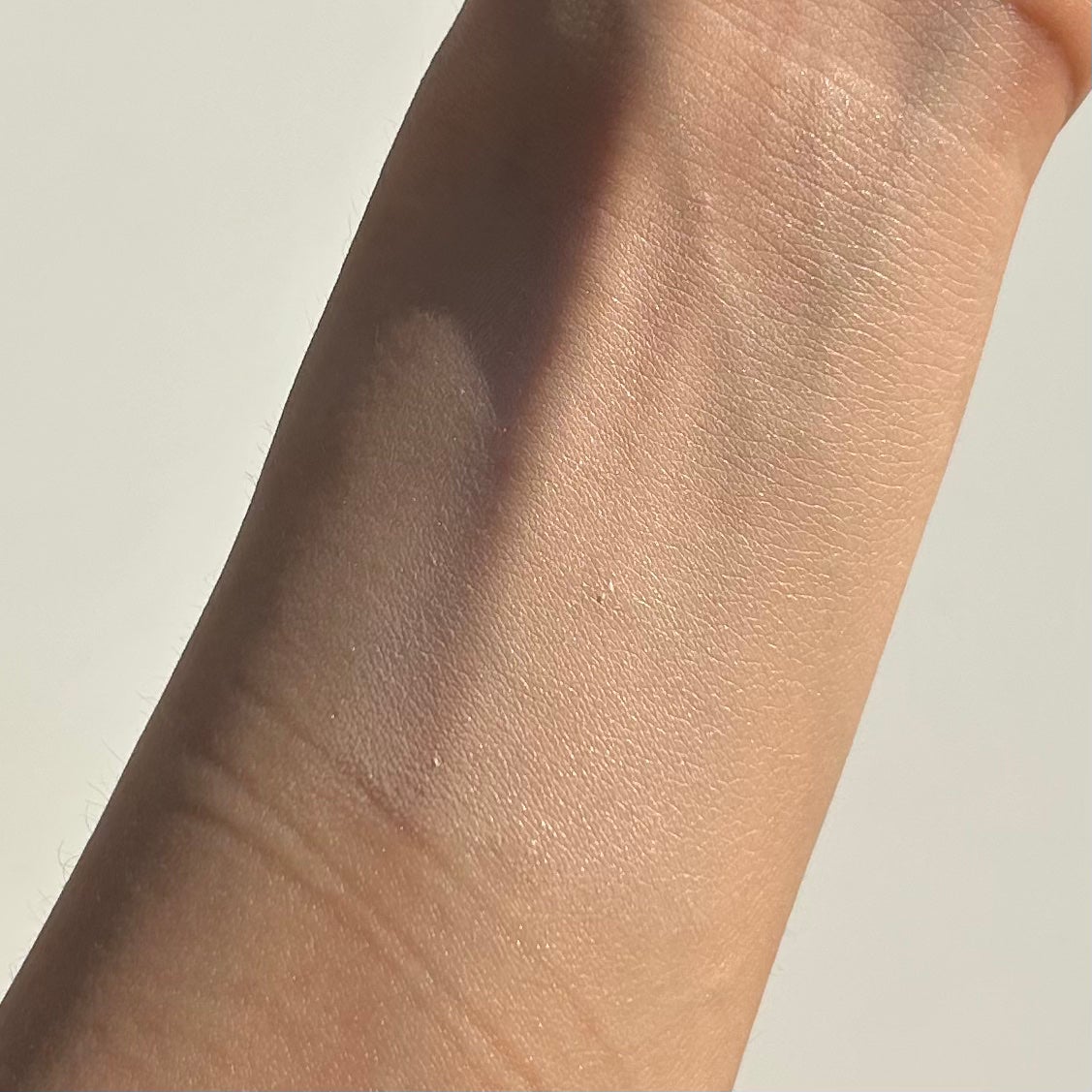 スキントーンフィクシングカバークッション/TONYMOLY/クッションファンデーションを使ったクチコミ(3枚目)